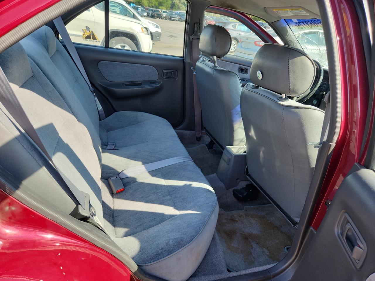 1996 Nissan Sentra E Maroon vin: 1N4AB41D8TC745983