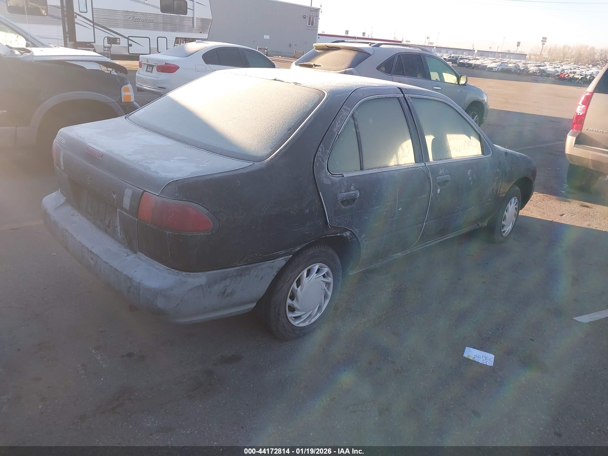 1996 Nissan Sentra E/xe/gxe/gle Черный vin: 1N4AB41D8TC775176
