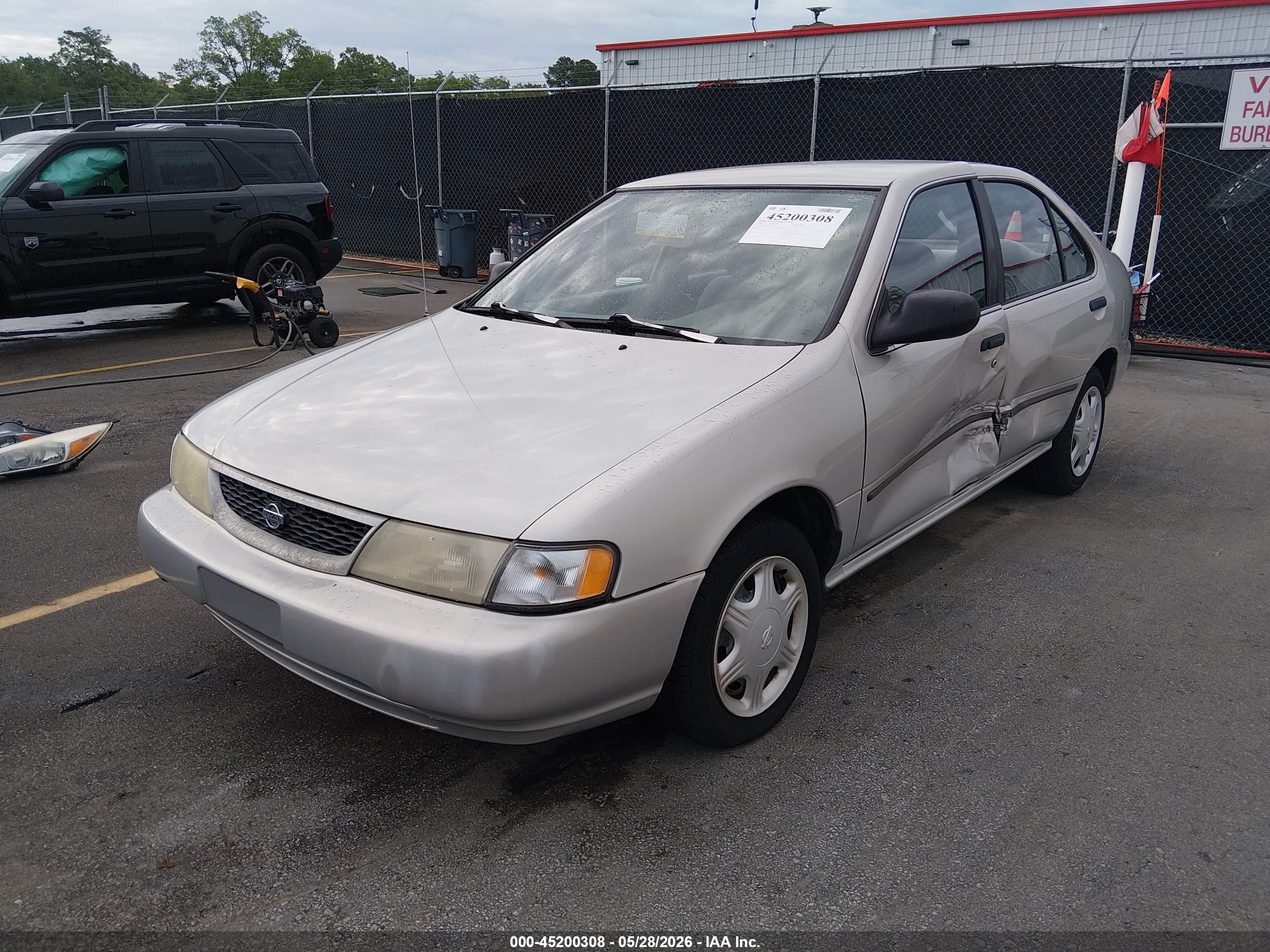 1998 Nissan Sentra Gle/gxe/xe Gray vin: 1N4AB41D8WC743655