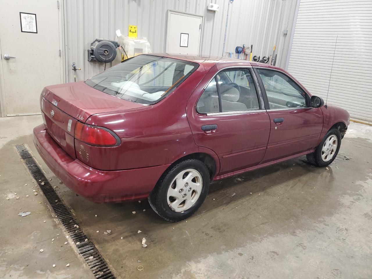 1995 Nissan Sentra Base Red vin: 1N4AB41D9SC729919