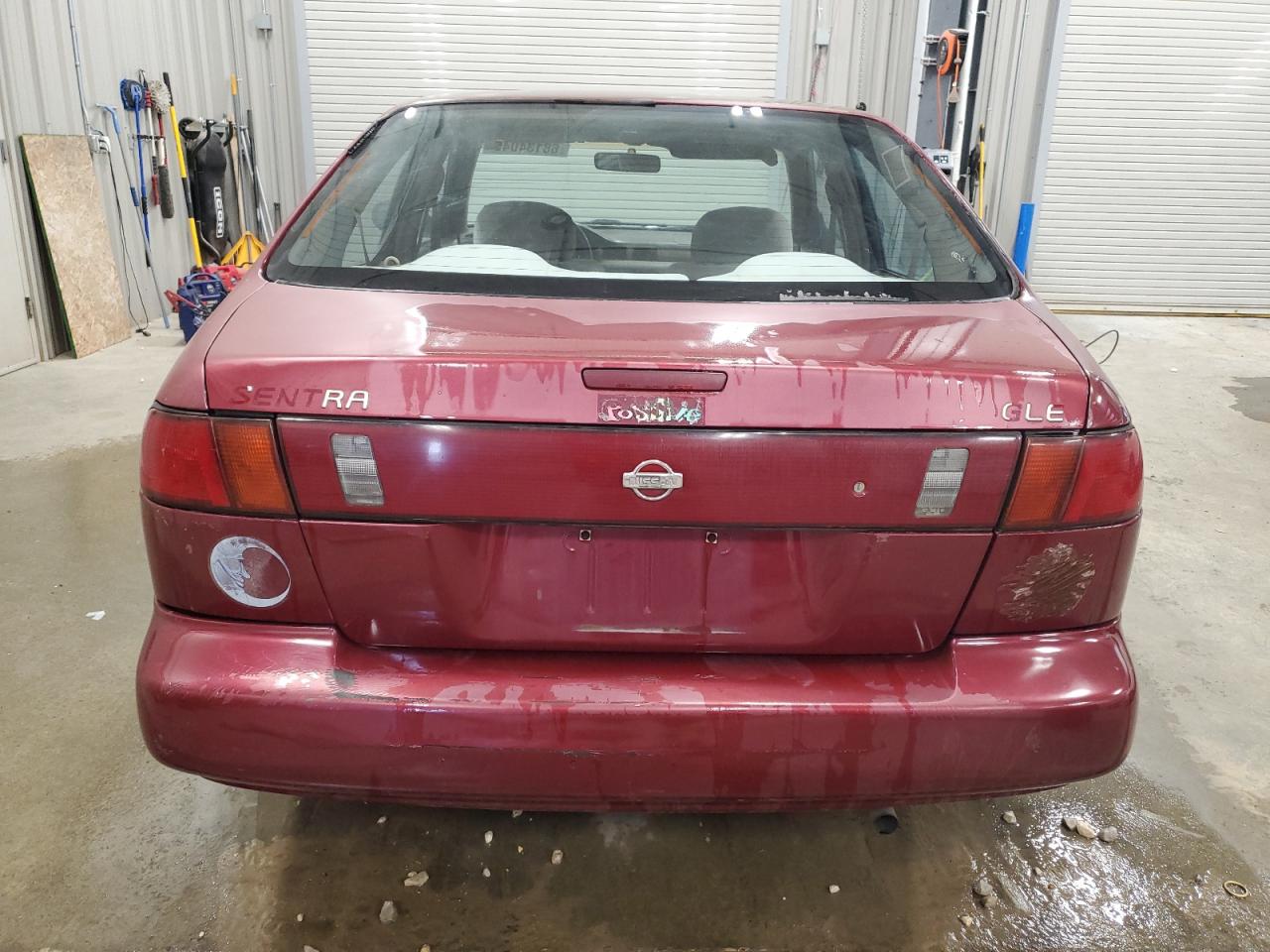 1995 Nissan Sentra Base Red vin: 1N4AB41D9SC729919