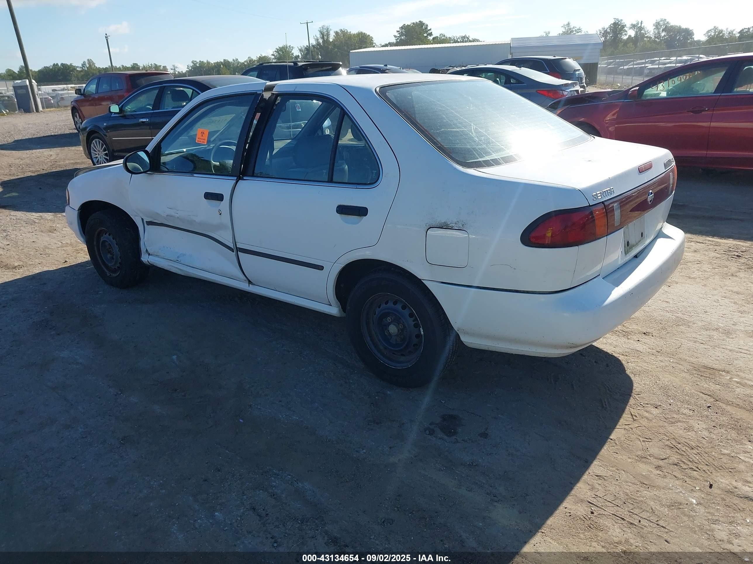1995 Nissan Sentra Xe/gxe/gle White vin: 1N4AB41D9SC784483