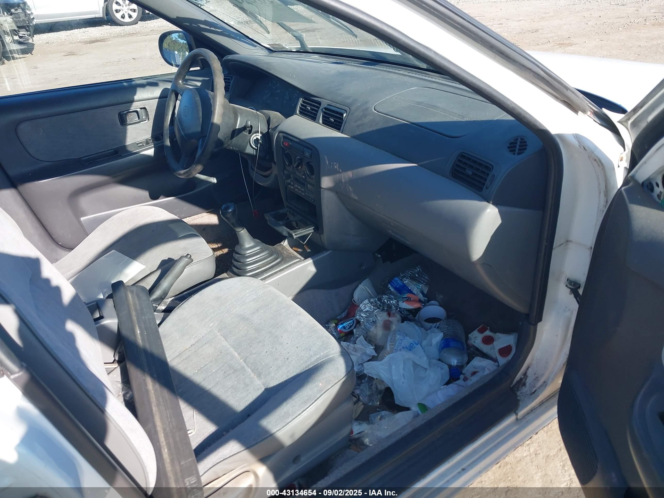 1995 Nissan Sentra Xe/gxe/gle White vin: 1N4AB41D9SC784483