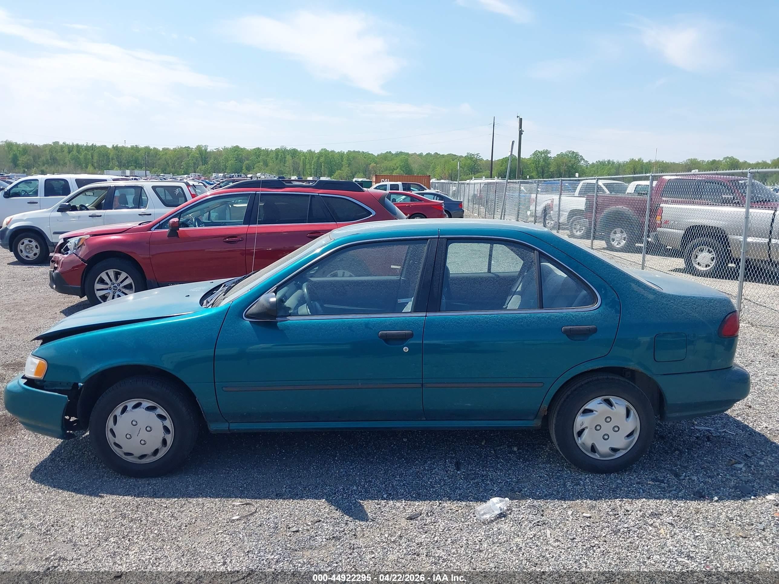 1997 Nissan Sentra Gle/gxe/xe Green vin: 1N4AB41D9VC760785