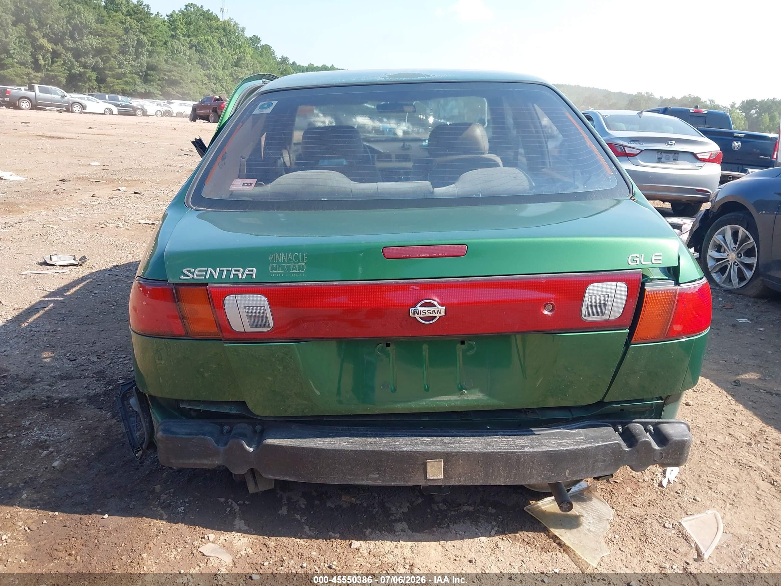 1998 Nissan Sentra Gle/gxe/xe Зеленый vin: 1N4AB41D9WC718005