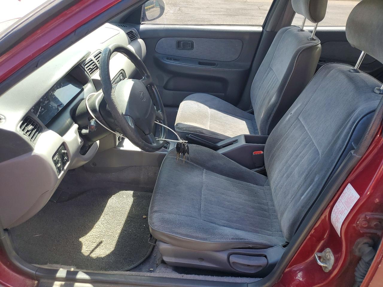 1995 Nissan Sentra Base Maroon vin: 1N4AB41DXSC771192