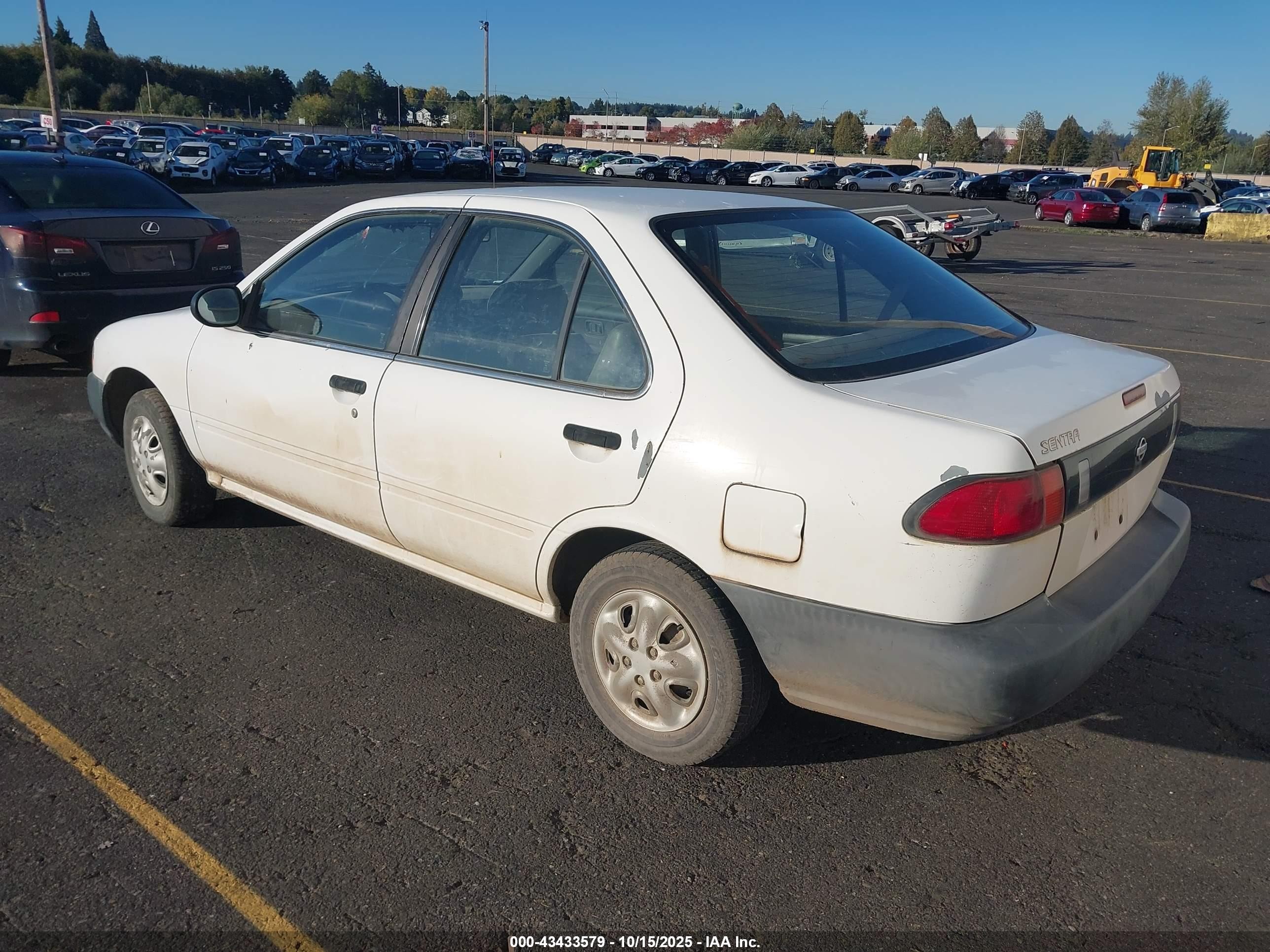 1997 Nissan Sentra Gle/gxe/xe White vin: 1N4AB41DXVC730906