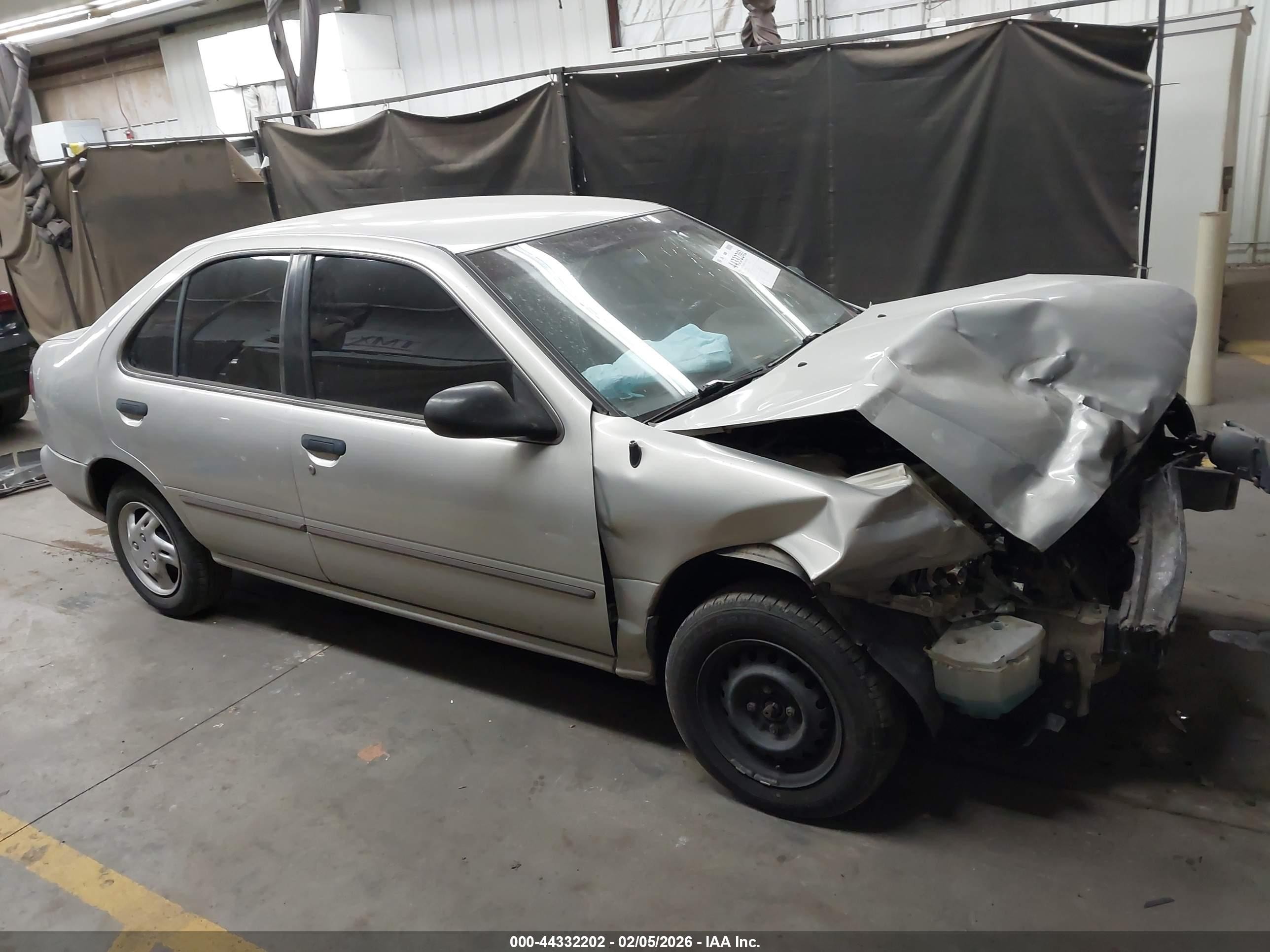 1997 Nissan Sentra Gle/gxe/xe Gray vin: 1N4AB41DXVC757264
