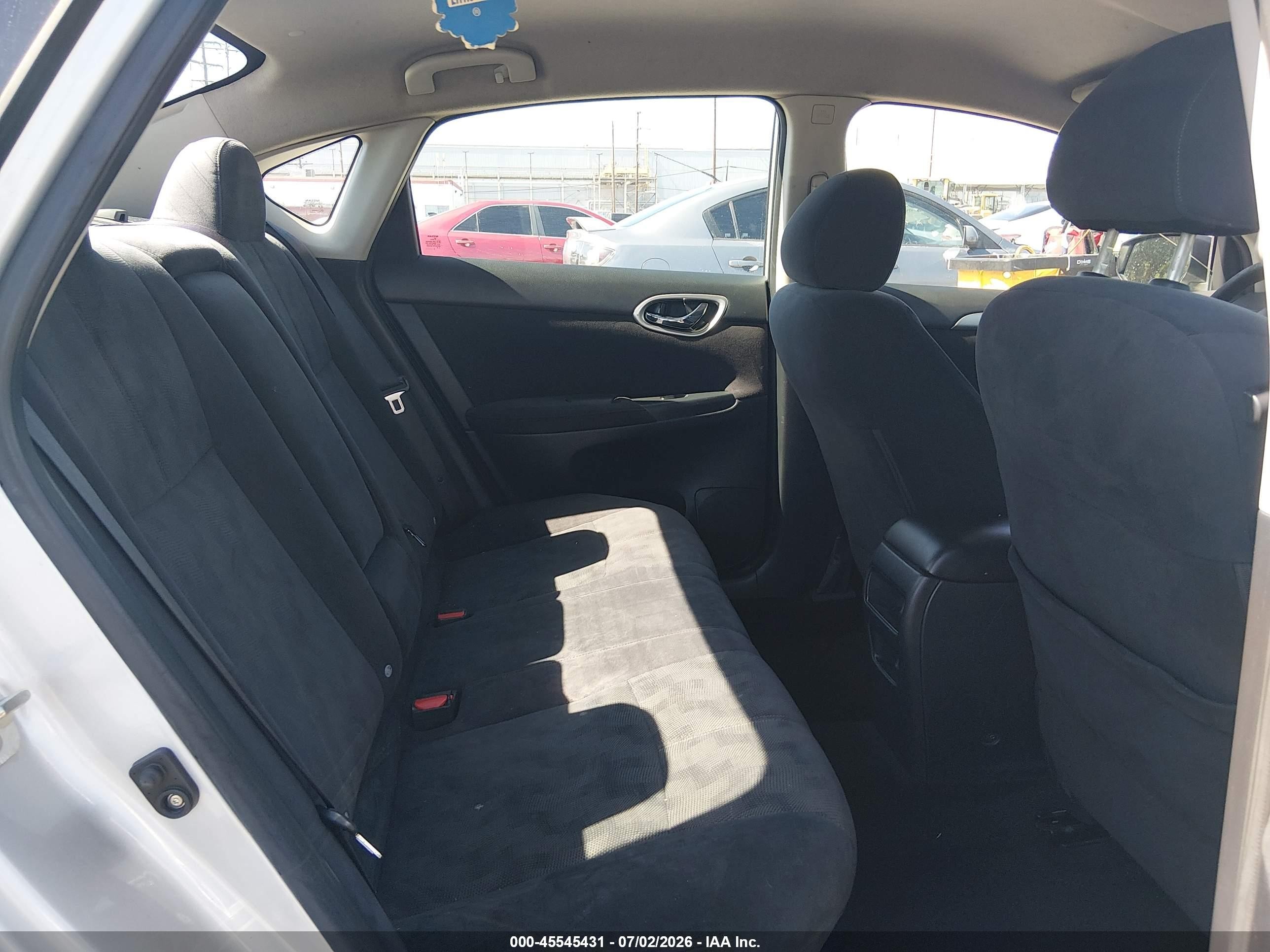 2013 Nissan Sentra Sv Silver vin: 1N4AB7AP1DN902805