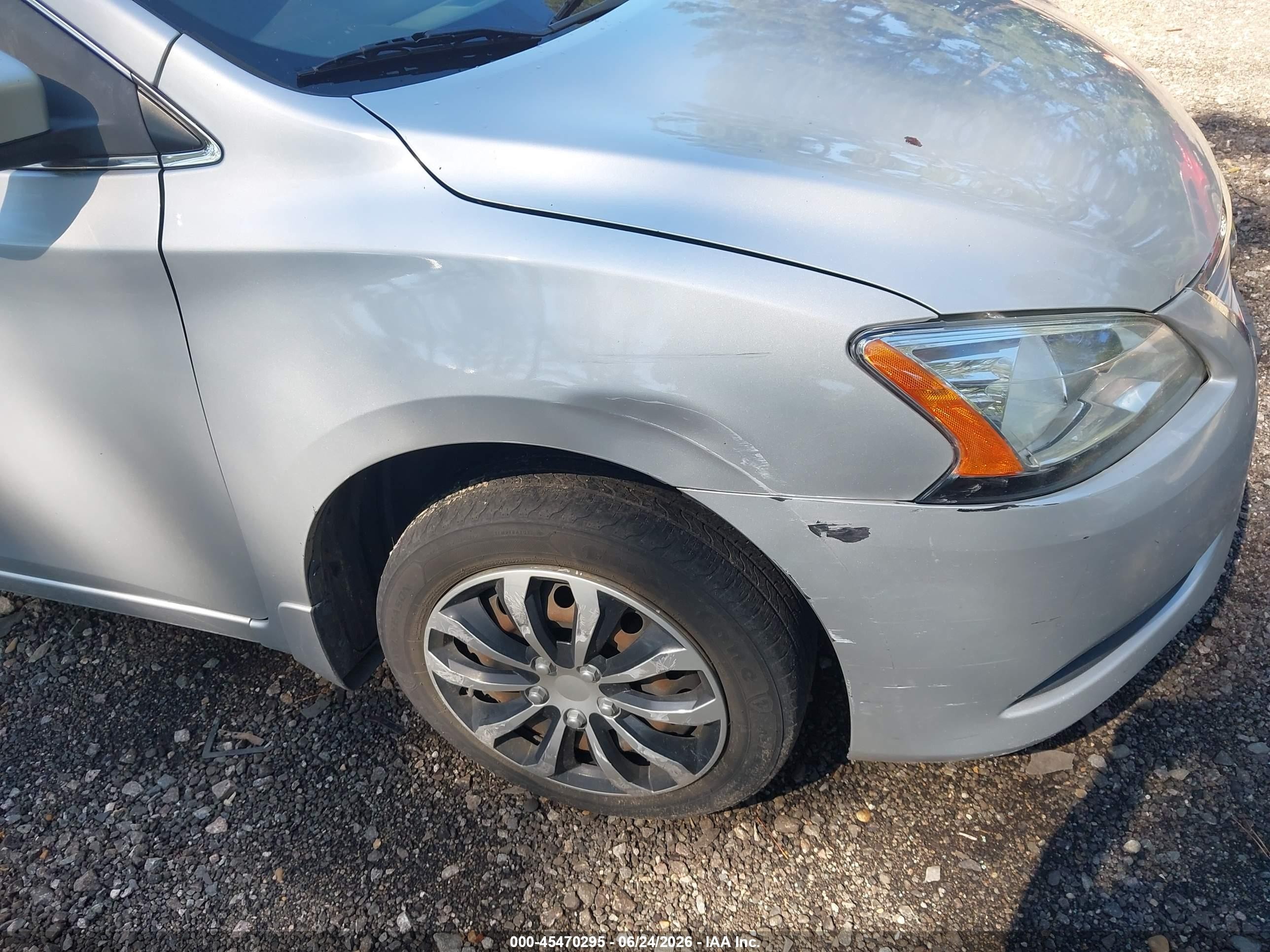 2014 Nissan Sentra Sv Silver vin: 1N4AB7AP3EN855908
