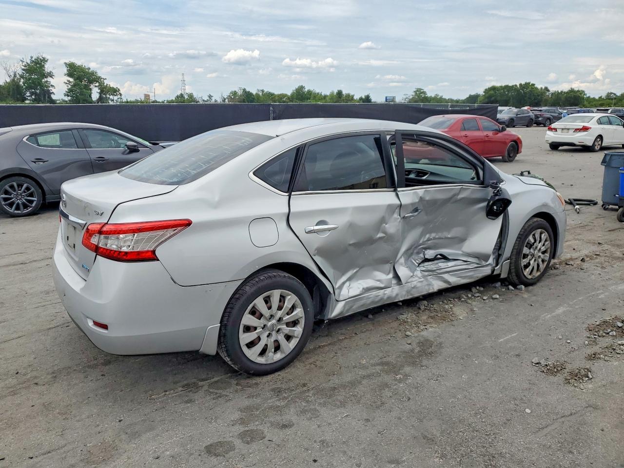 2013 Nissan Sentra Sv Серебряный vin: 1N4AB7AP5DN908218