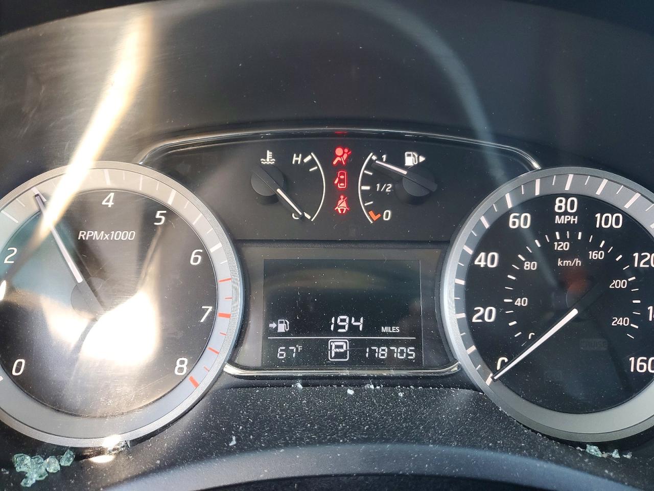2013 Nissan Sentra Sv Серебряный vin: 1N4AB7AP9DN901577