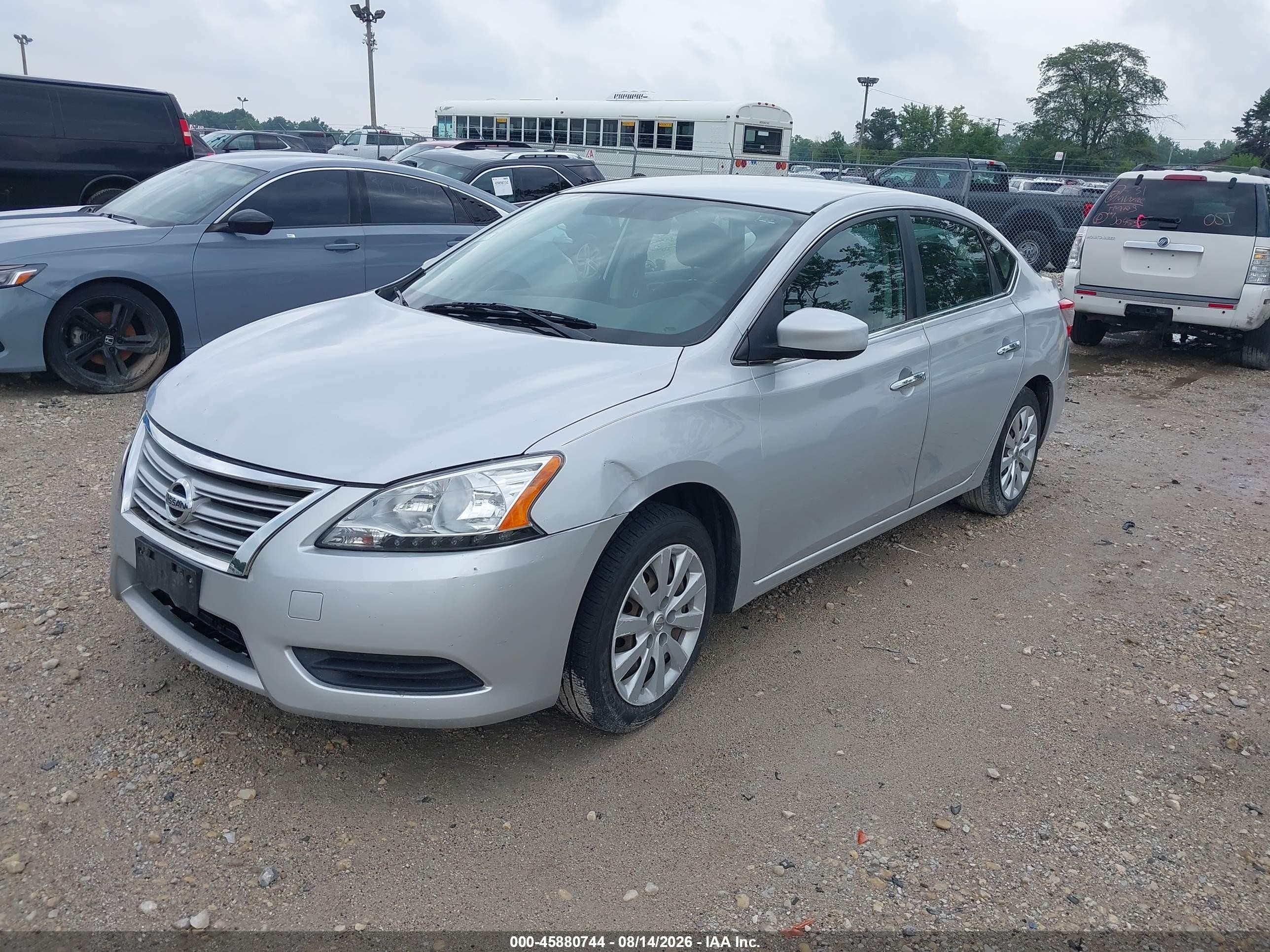 2013 Nissan Sentra Sv Серебряный vin: 1N4AB7APXDN904214