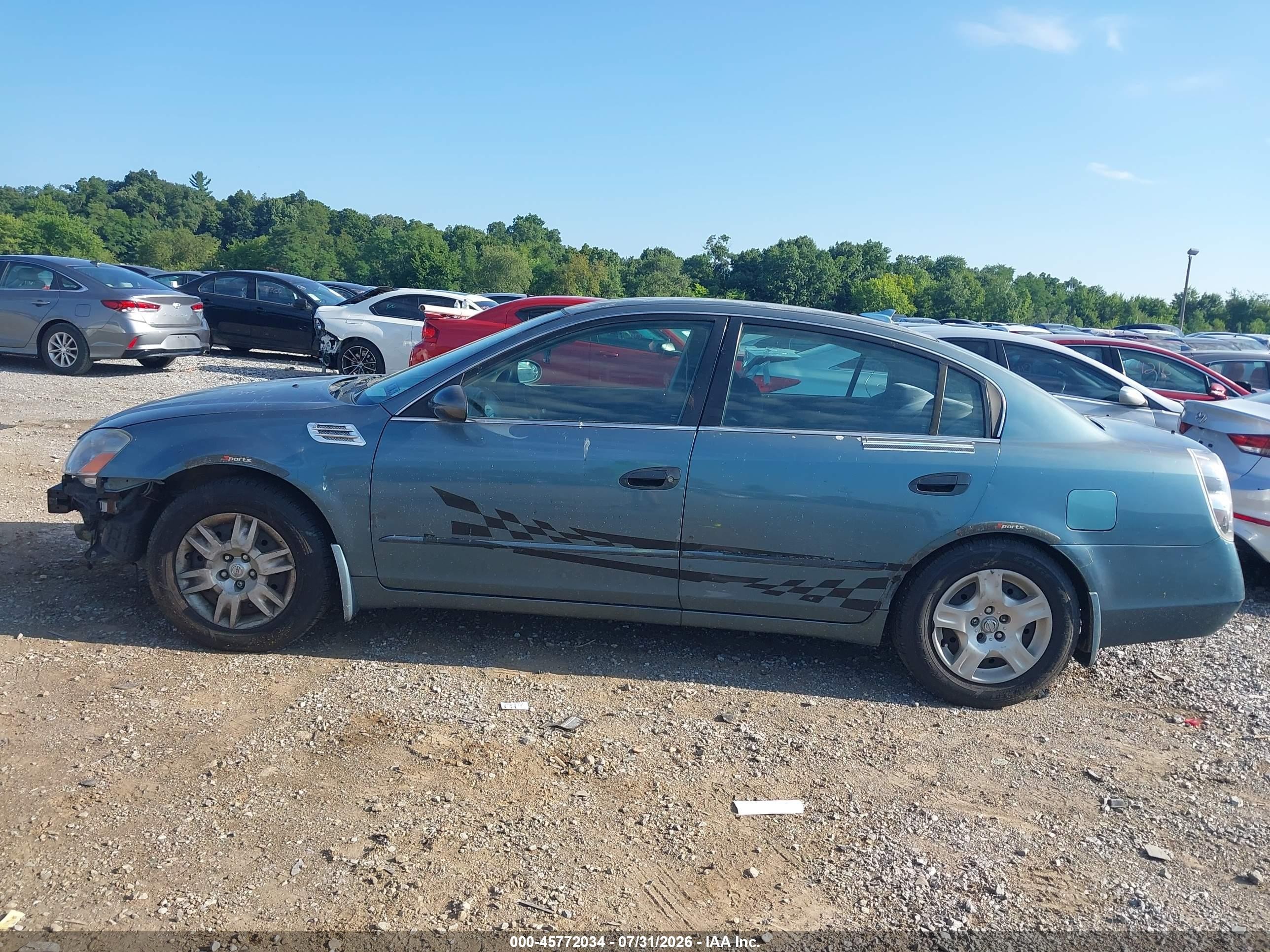 2002 Nissan Altima 2.5 S Blue vin: 1N4AL11D02C229546