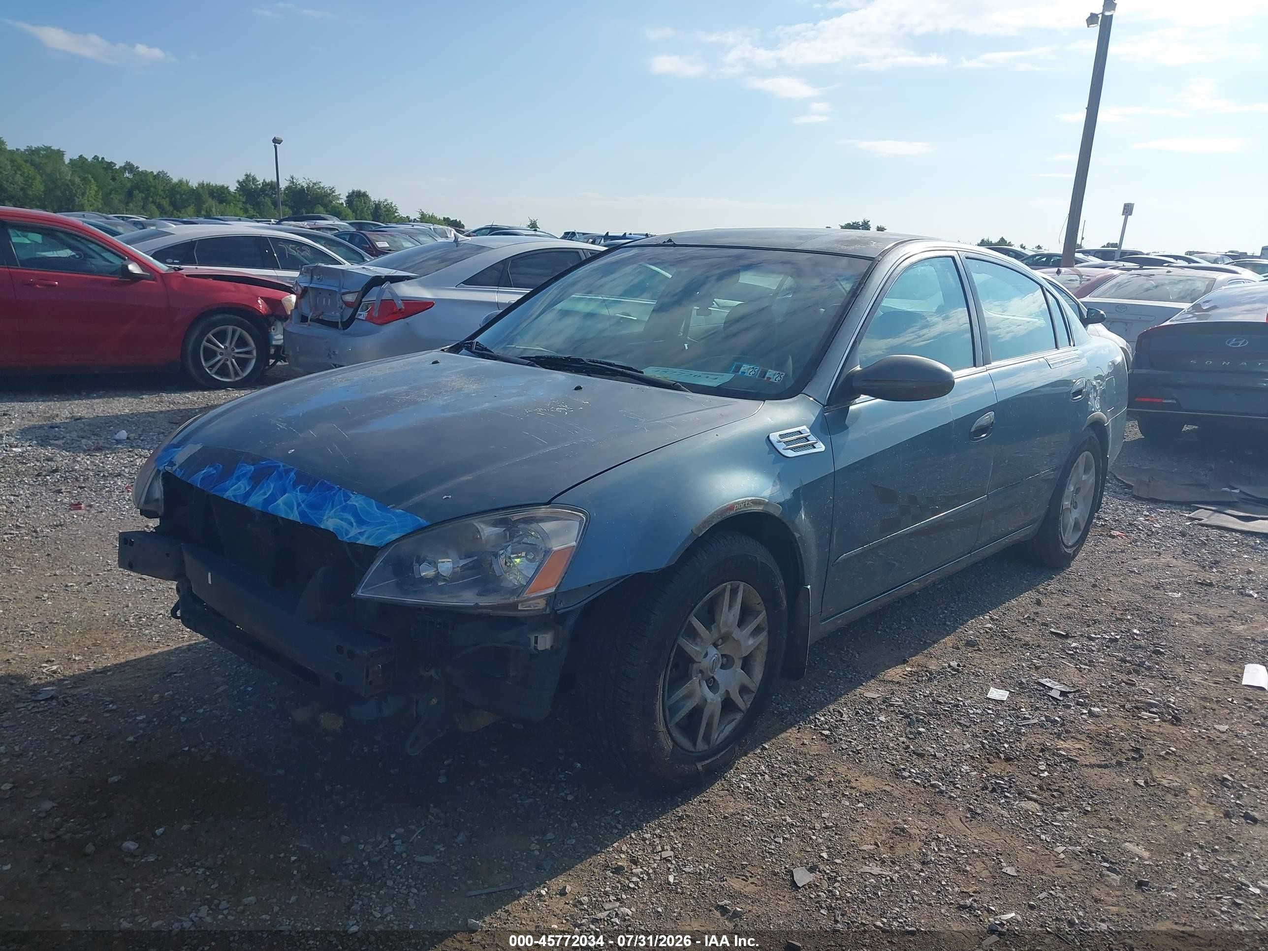 2002 Nissan Altima 2.5 S Blue vin: 1N4AL11D02C229546