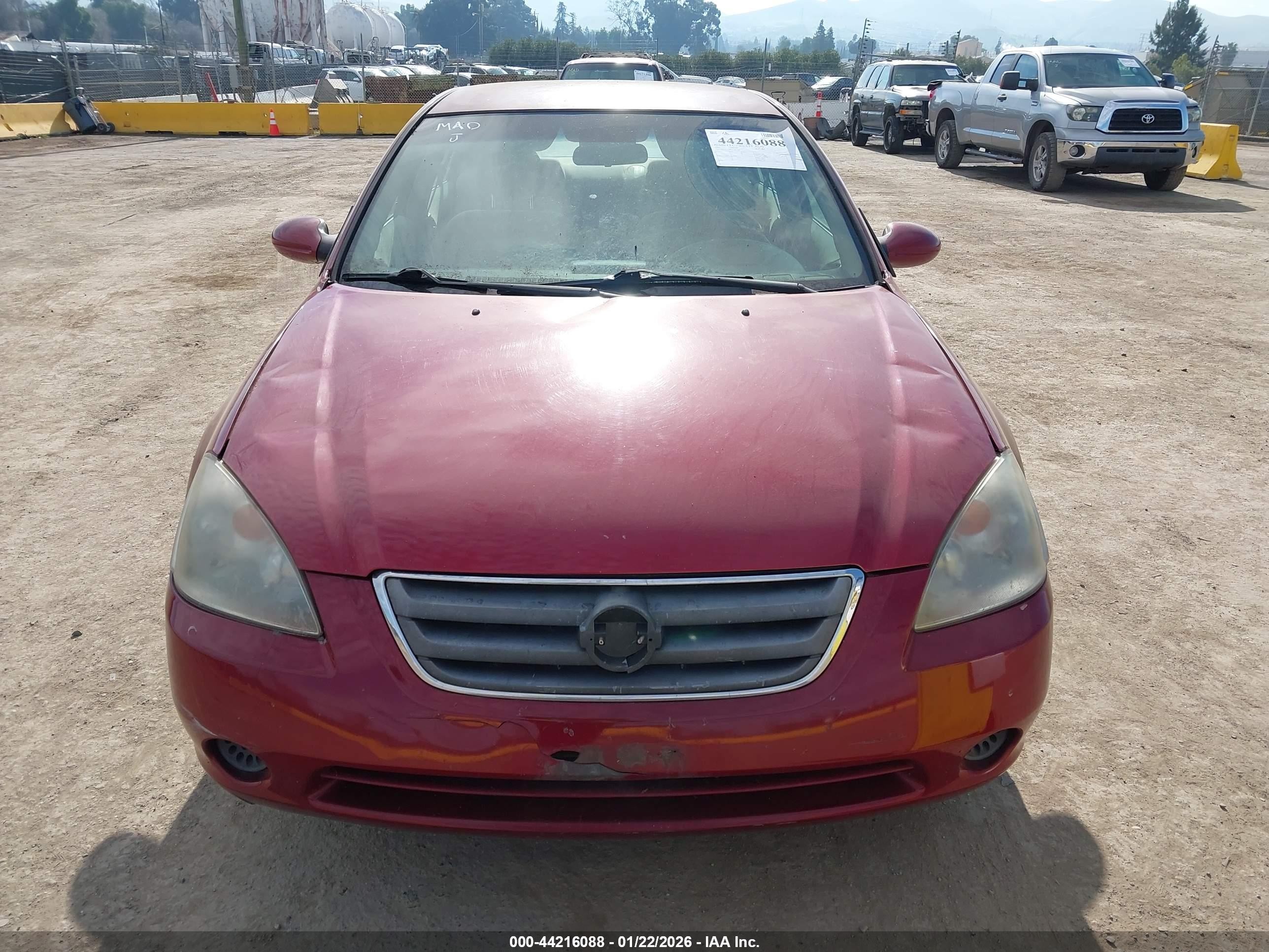 2003 Nissan Altima 2.5 S Бордовый vin: 1N4AL11D03C182780