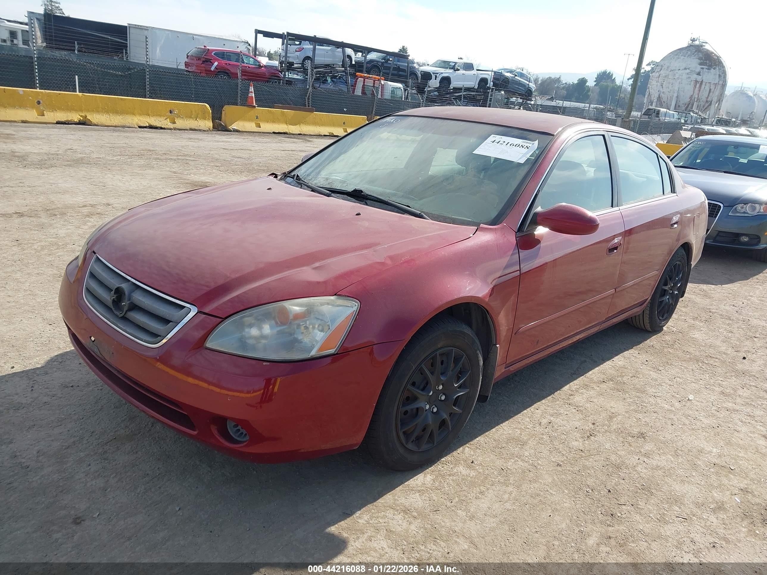 2003 Nissan Altima 2.5 S Бордовый vin: 1N4AL11D03C182780