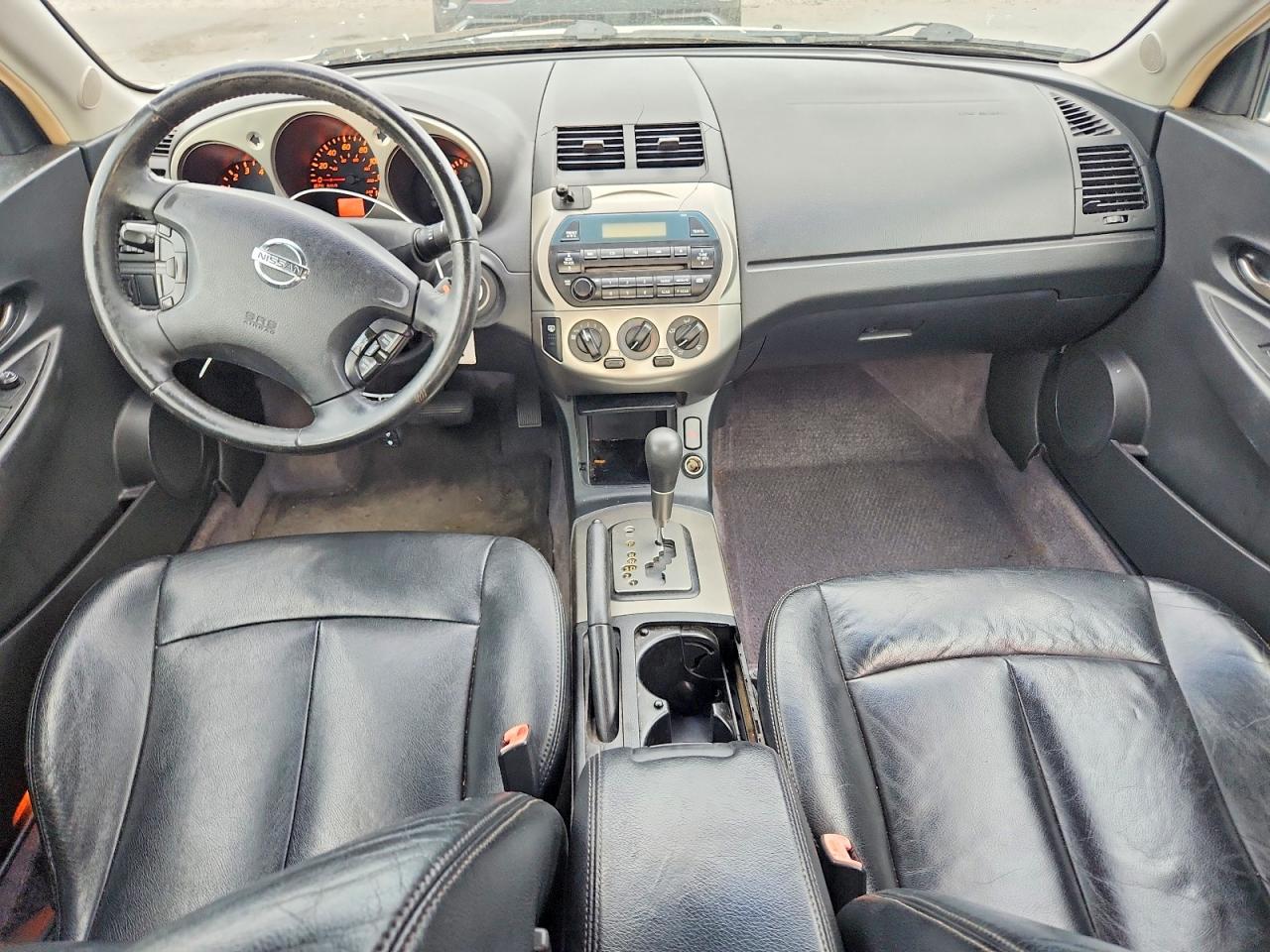 2004 Nissan Altima 2.5 Silver vin: 1N4AL11D04C145357