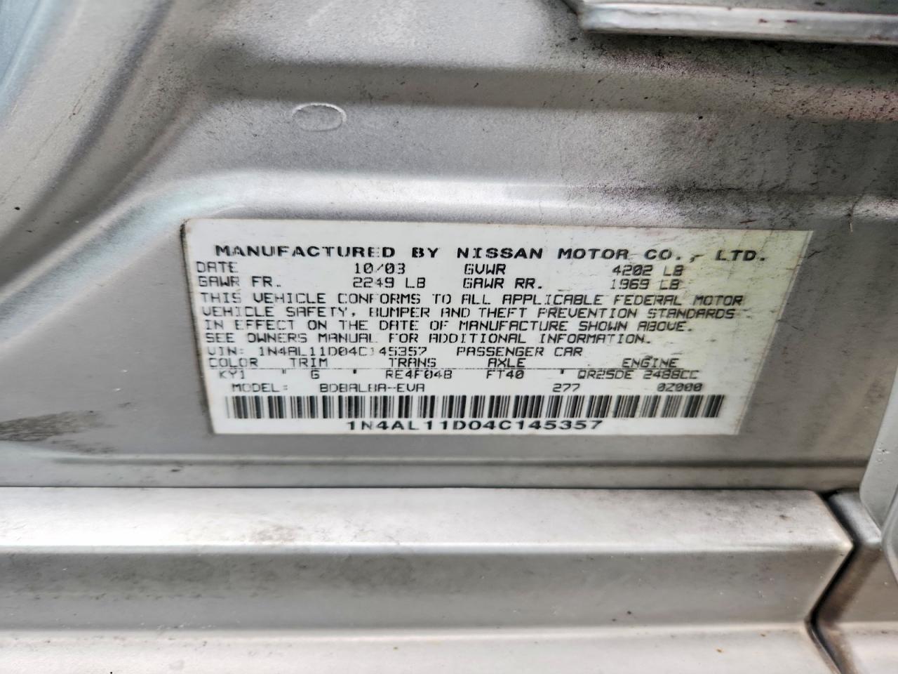 2004 Nissan Altima 2.5 Silver vin: 1N4AL11D04C145357