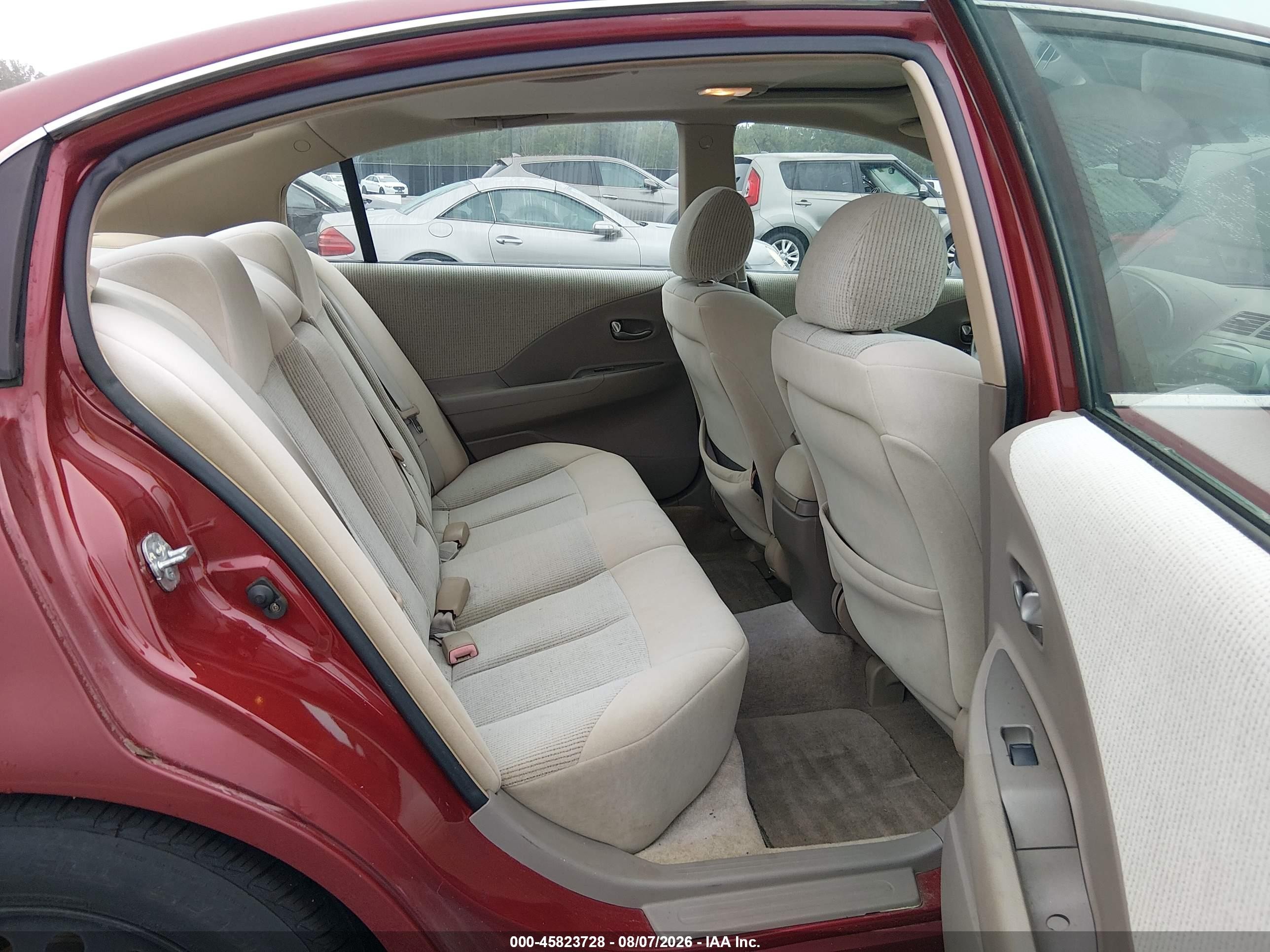 2004 Nissan Altima 2.5 S Red vin: 1N4AL11D04C173854