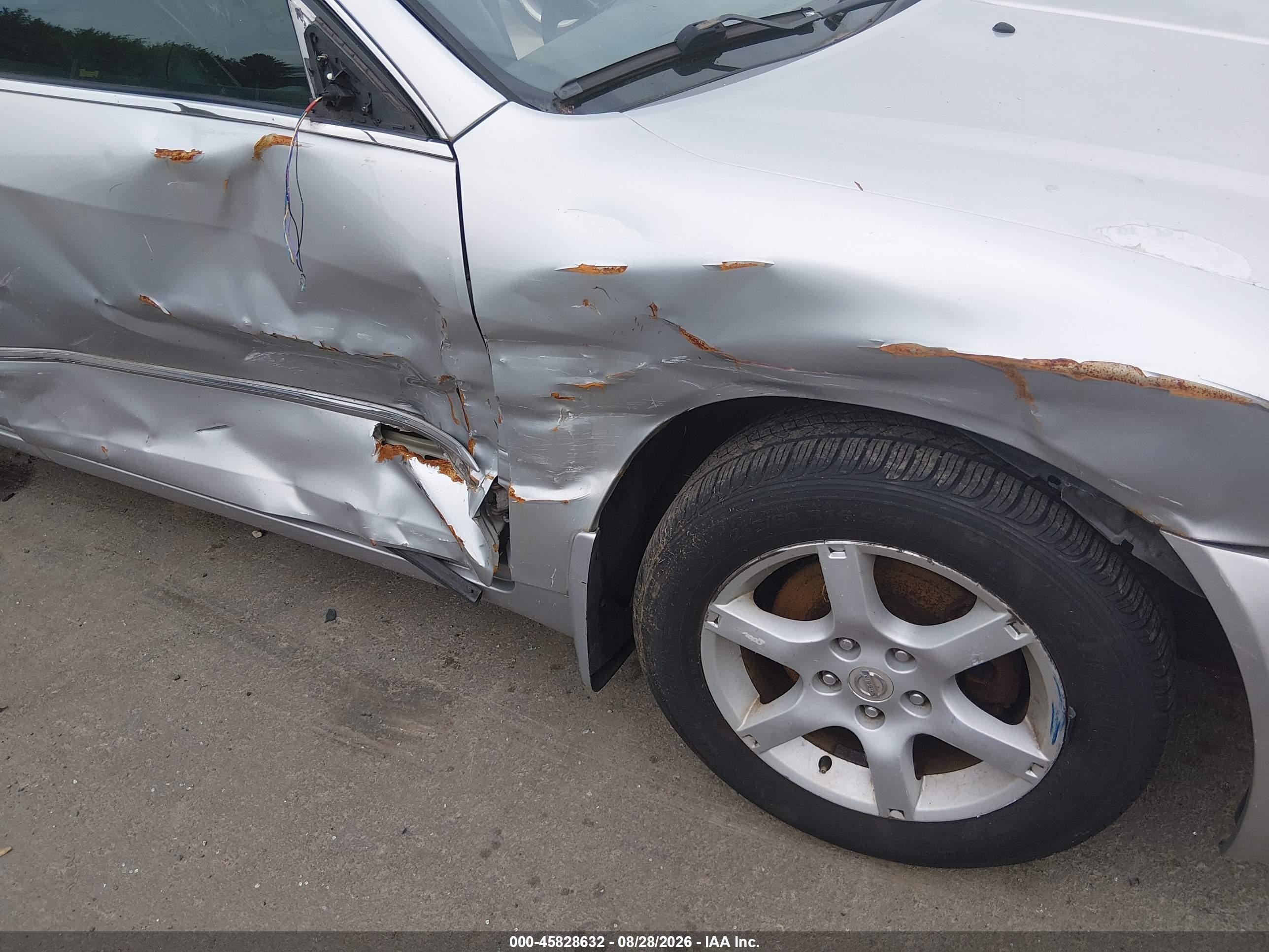 2005 Nissan Altima 2.5 S Серый vin: 1N4AL11D05C339937