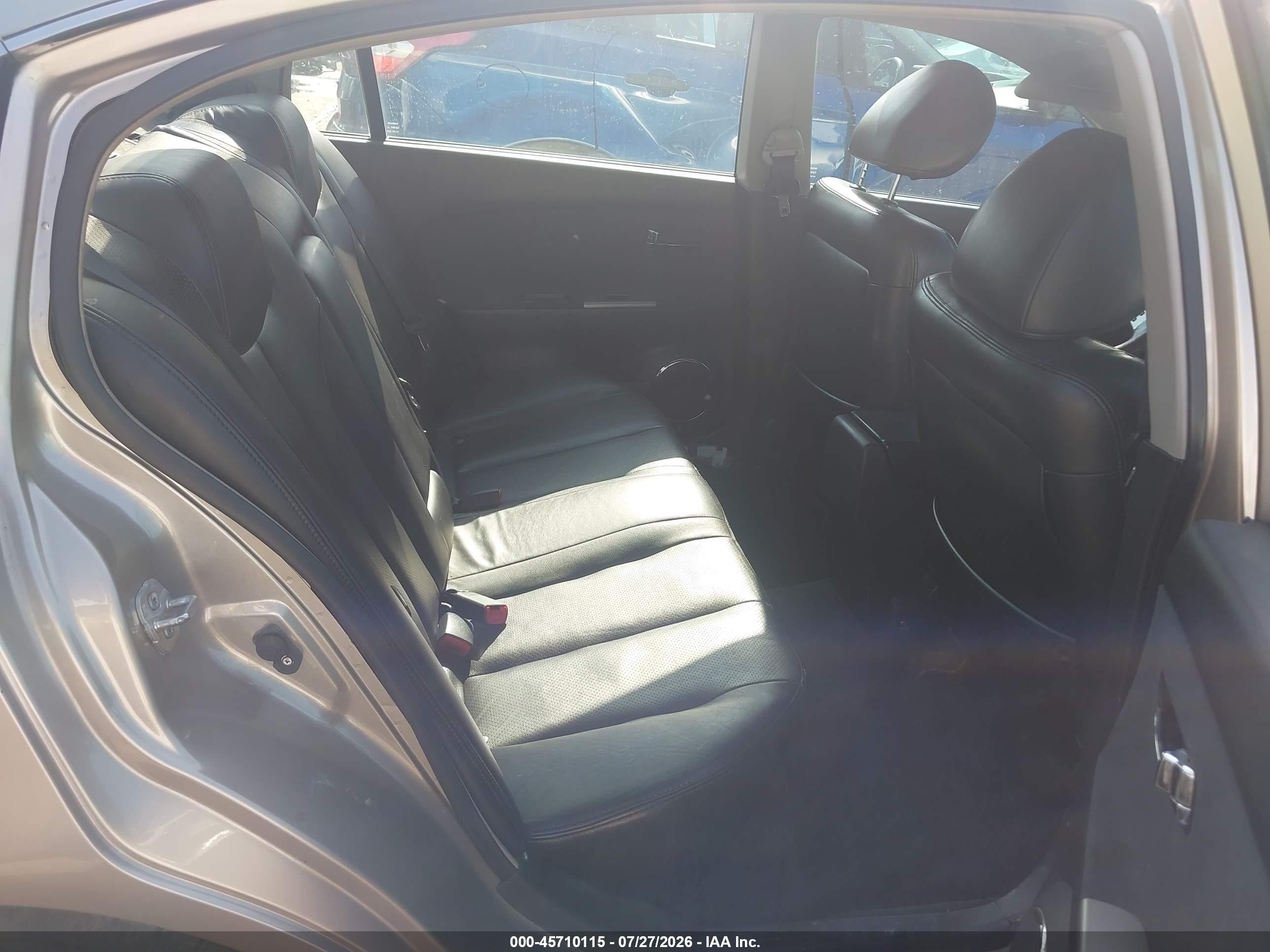 2005 Nissan Altima 2.5 S Silver vin: 1N4AL11D05N479068