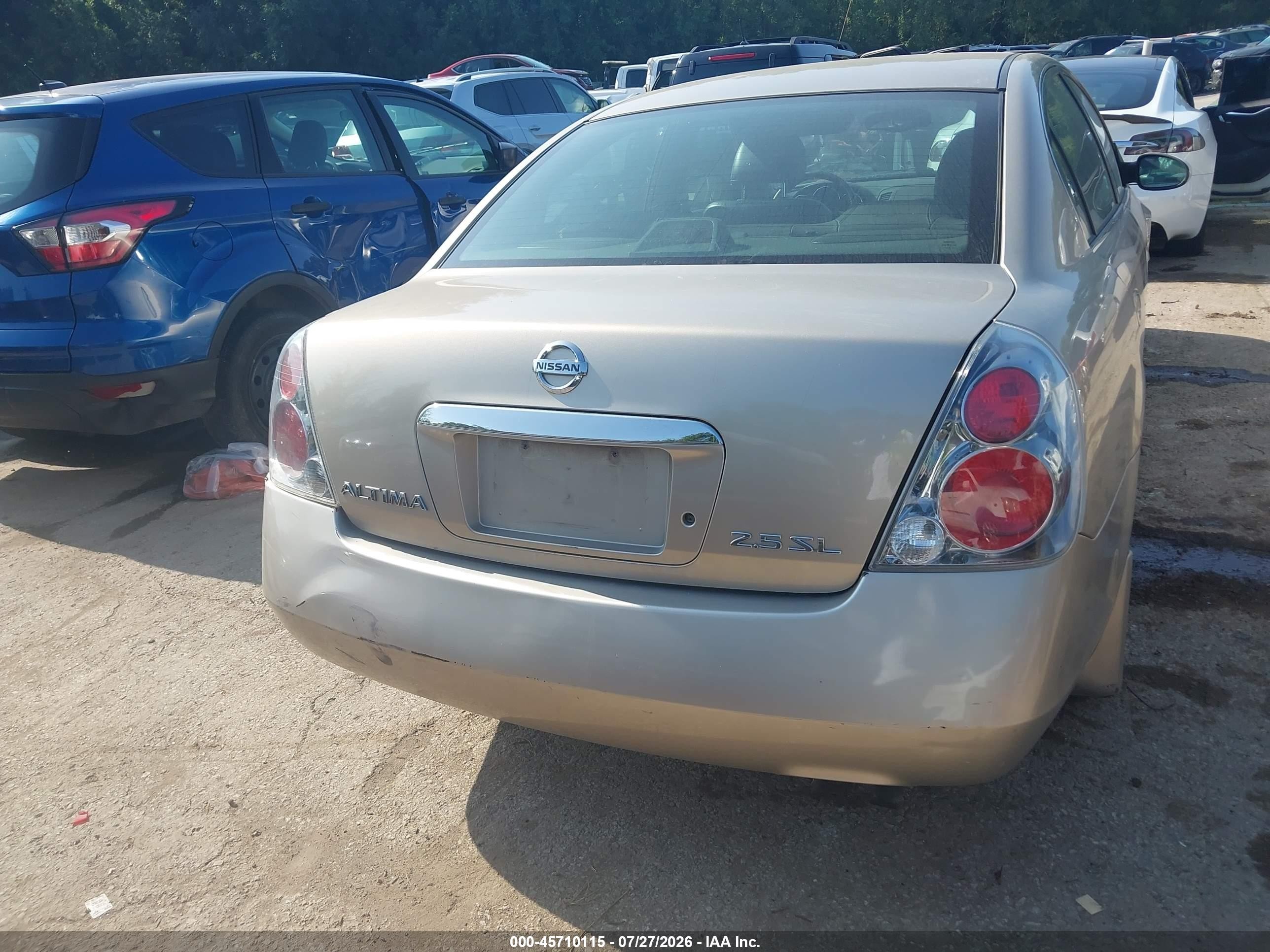 2005 Nissan Altima 2.5 S Silver vin: 1N4AL11D05N479068