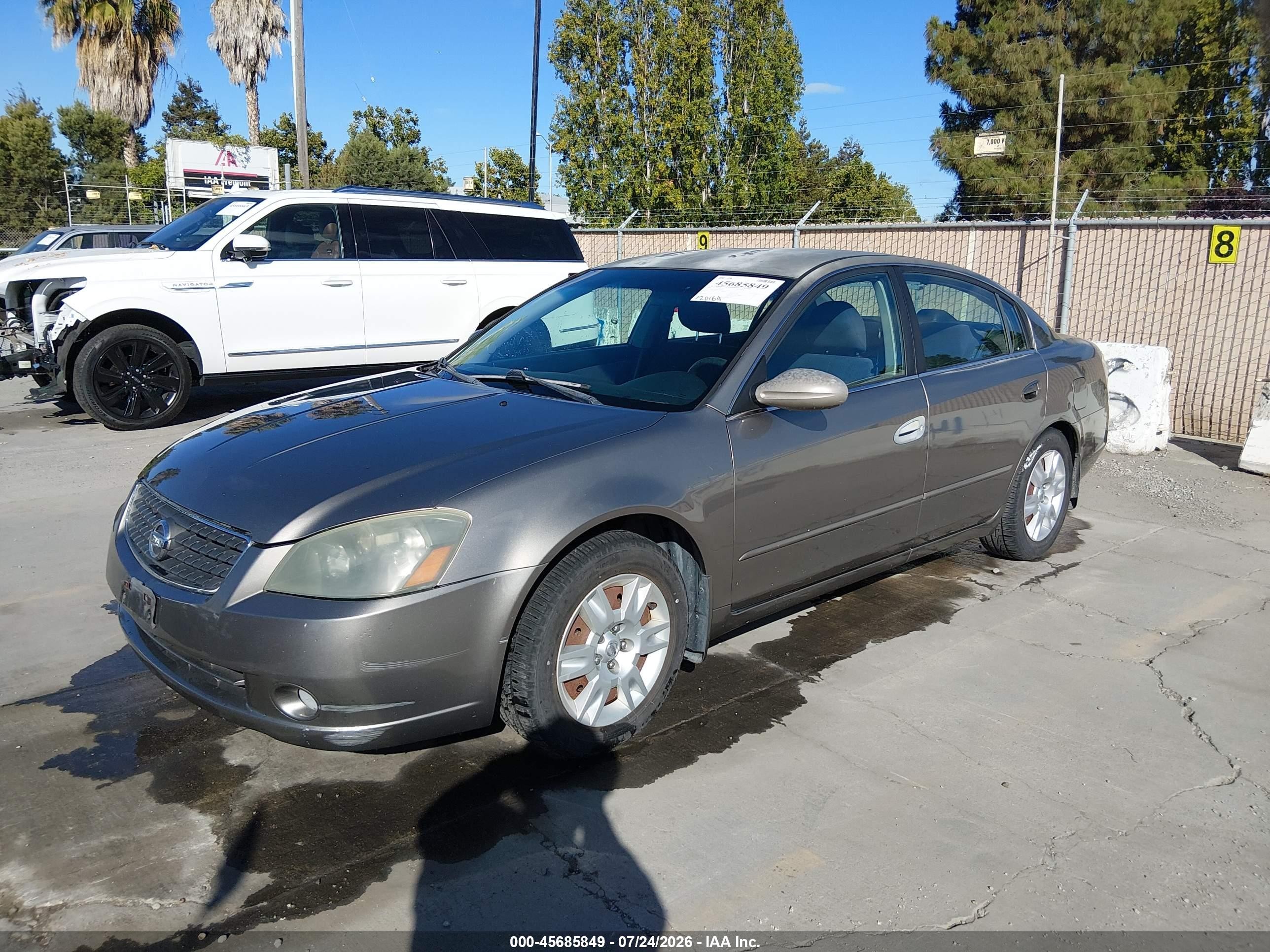 2006 Nissan Altima 2.5 S Brown vin: 1N4AL11D06C108909