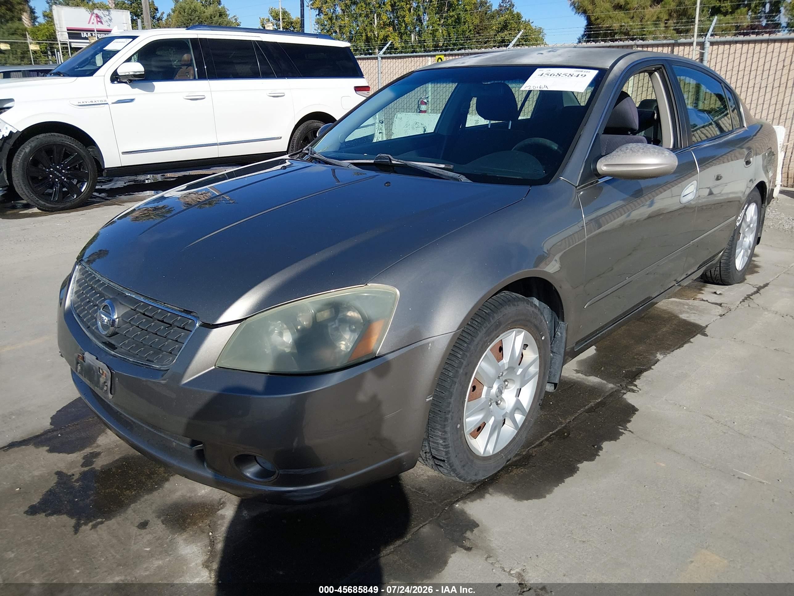 2006 Nissan Altima 2.5 S Brown vin: 1N4AL11D06C108909