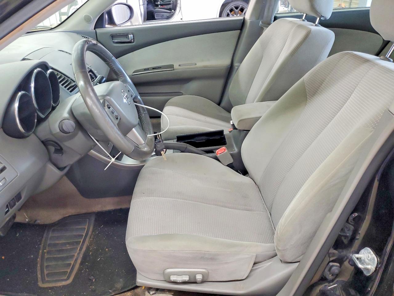 2006 Nissan Altima 2.5 Black vin: 1N4AL11D06C186638