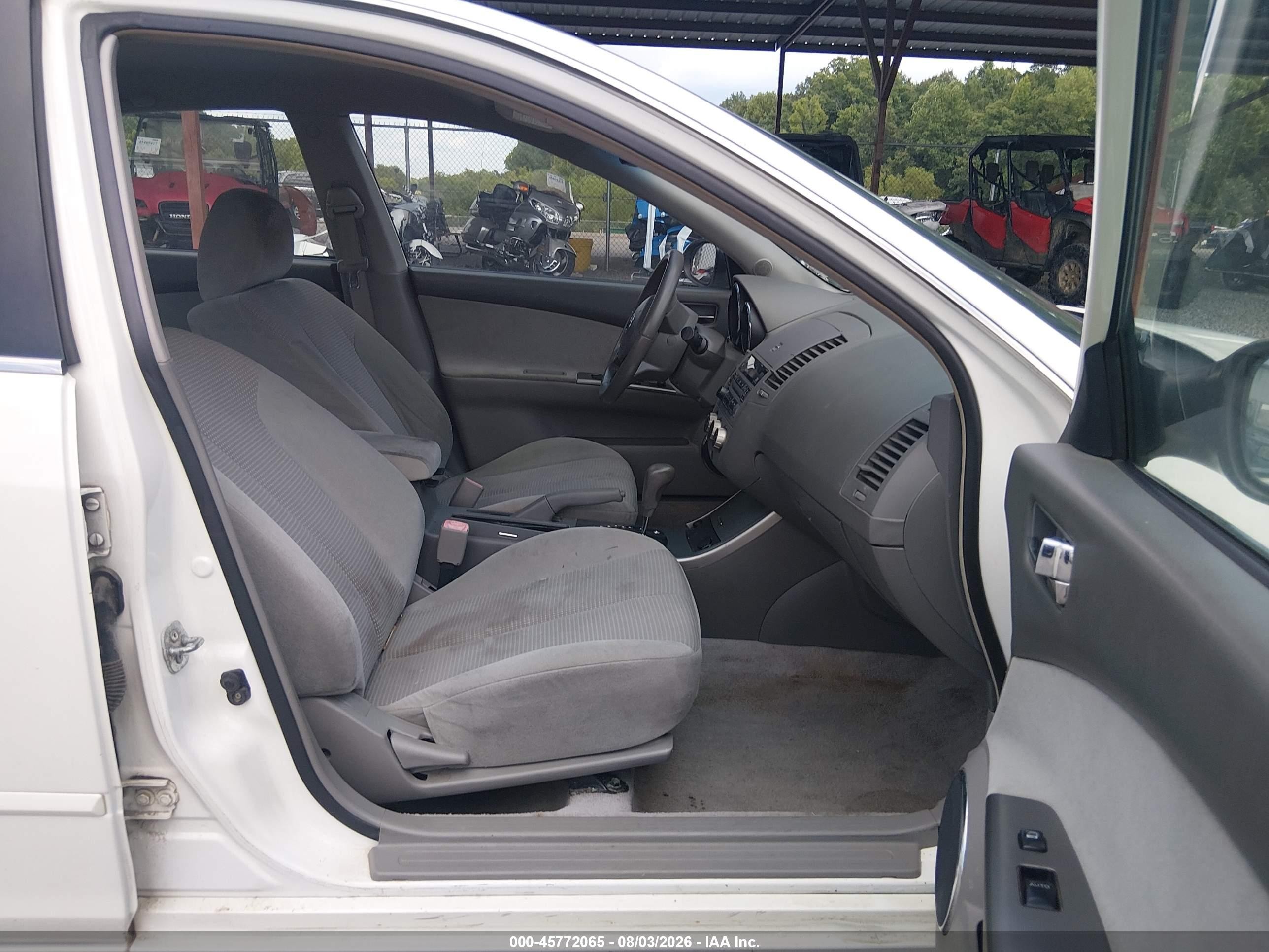 2006 Nissan Altima 2.5 S White vin: 1N4AL11D06C255117