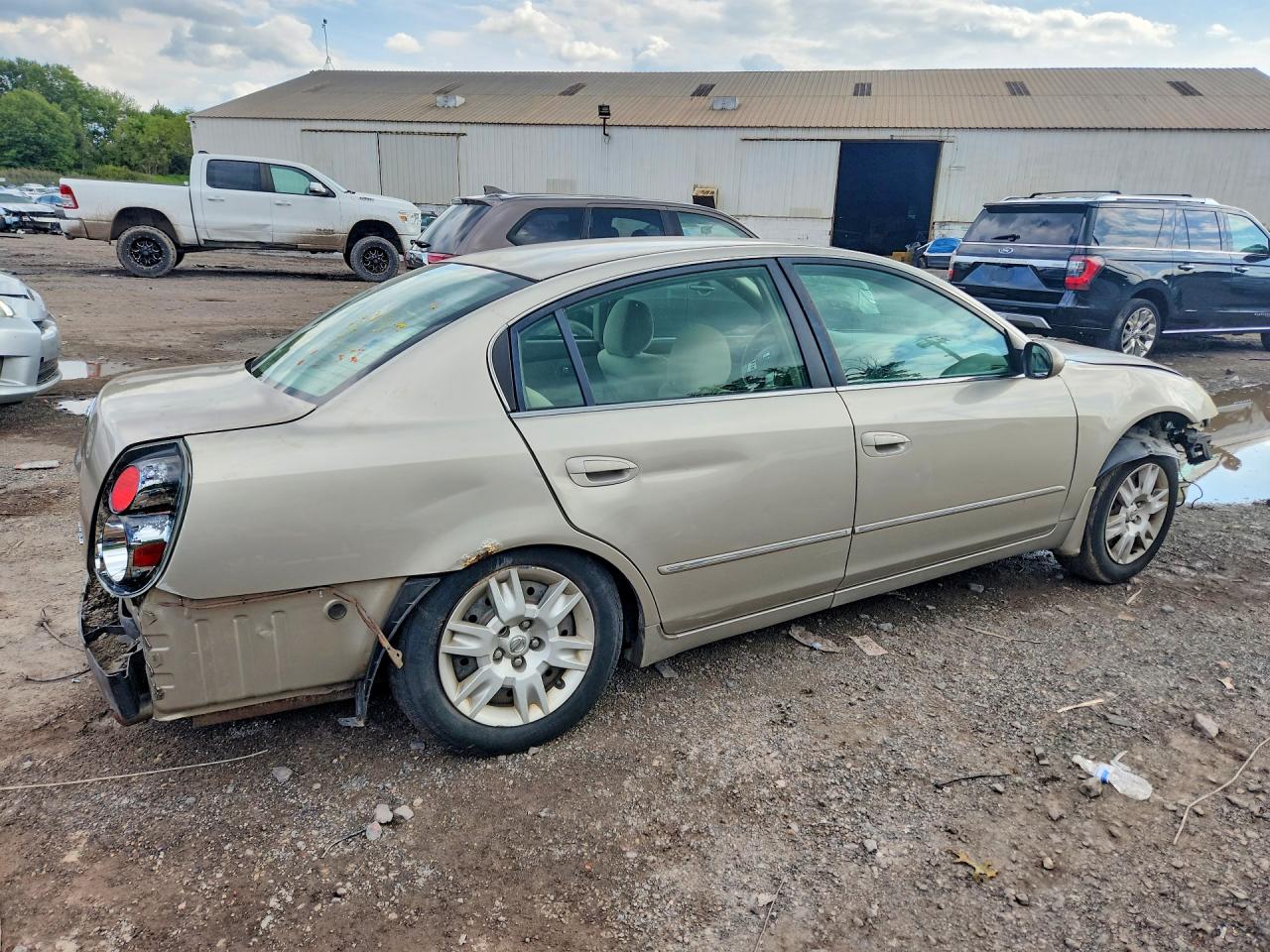 2006 Nissan Altima 2.5 Gold vin: 1N4AL11D06N314025