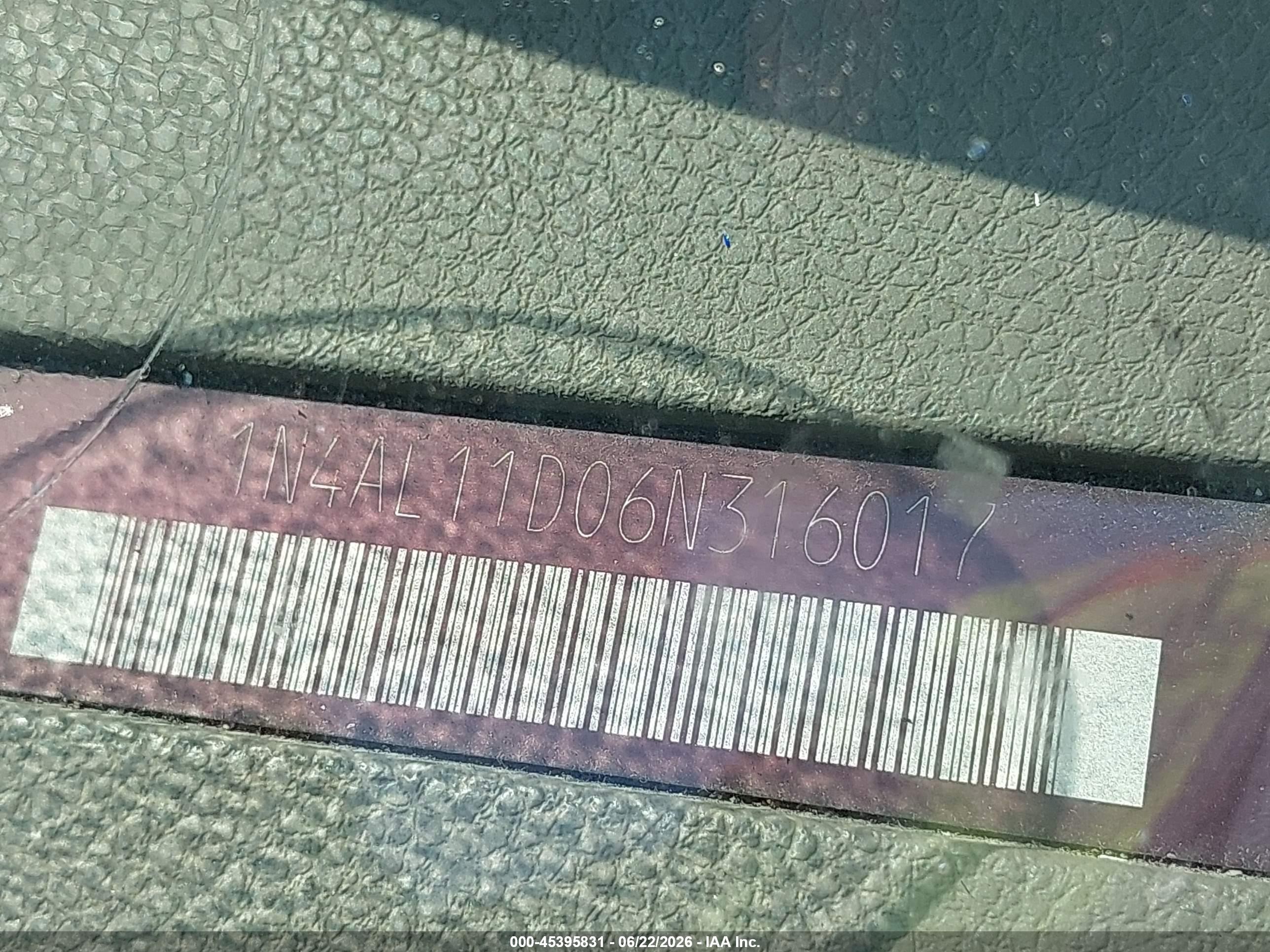 2006 Nissan Altima 2.5 S Maroon vin: 1N4AL11D06N316017