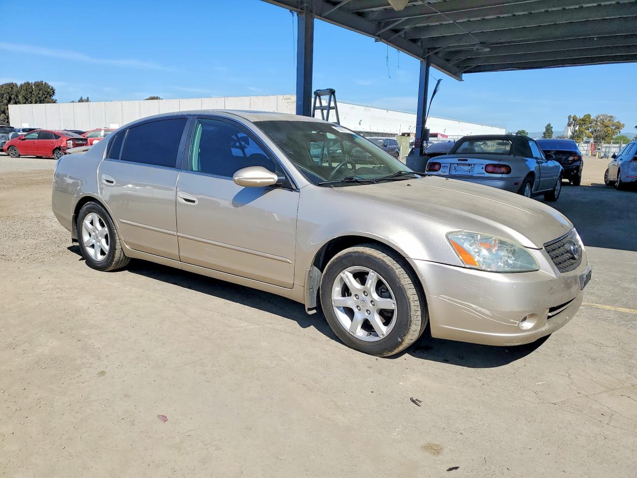 2006 Nissan Altima 2.5 Tan vin: 1N4AL11D06N403075