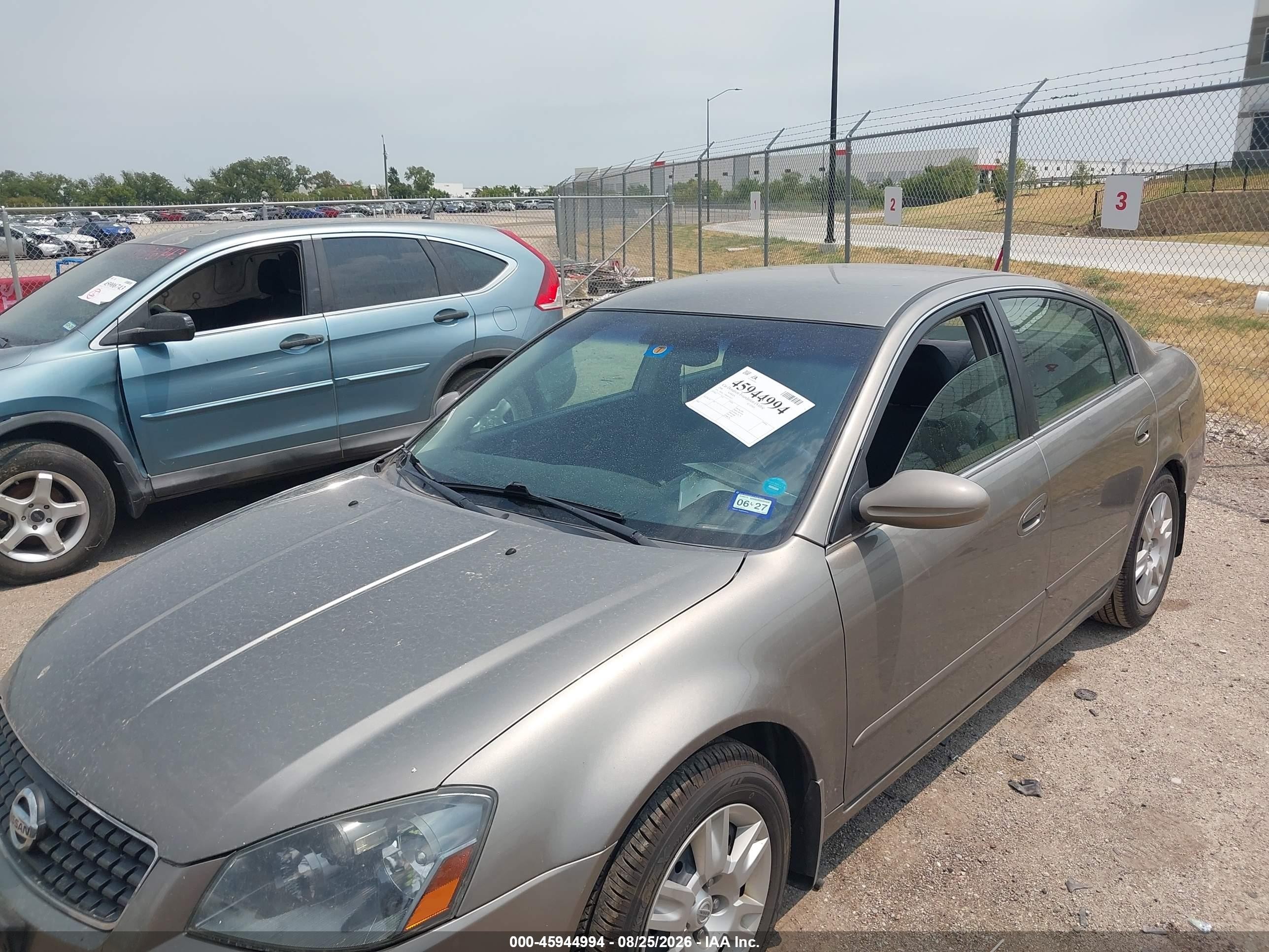 2006 Nissan Altima 2.5 S Champagne vin: 1N4AL11D06N414433
