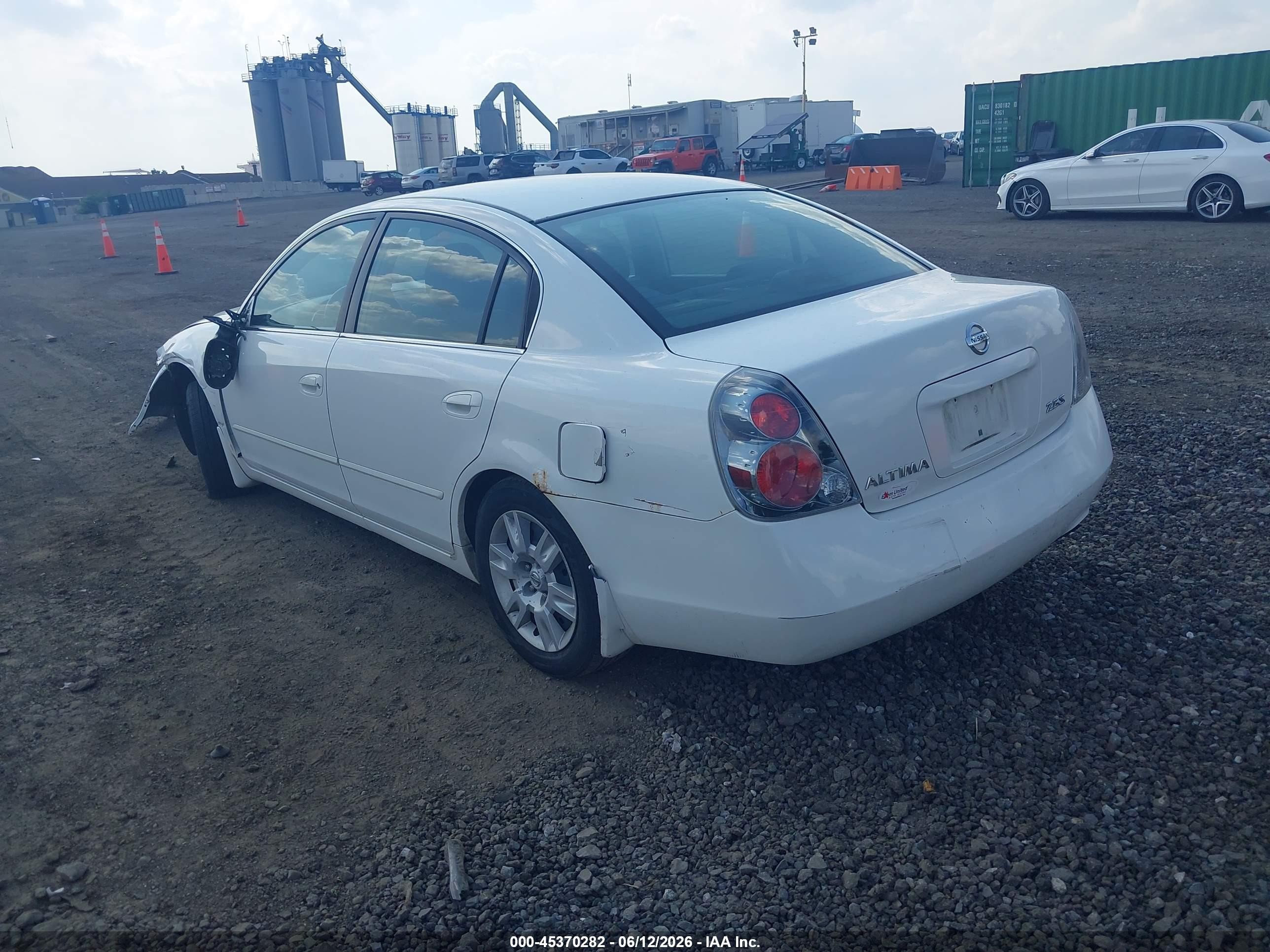 2006 Nissan Altima 2.5 S Белый vin: 1N4AL11D06N460280