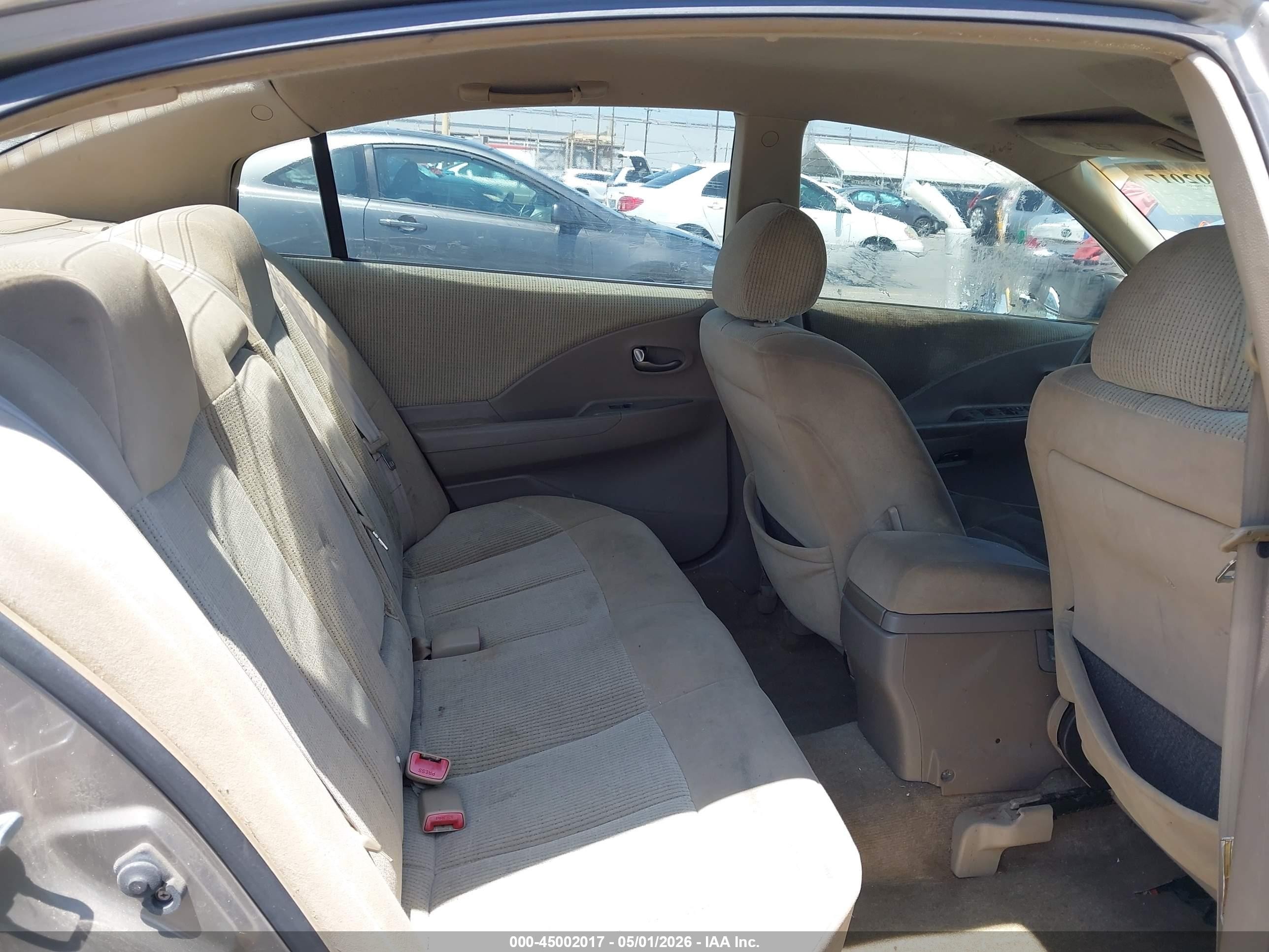 2003 Nissan Altima 2.5 S Gold vin: 1N4AL11D13C168130