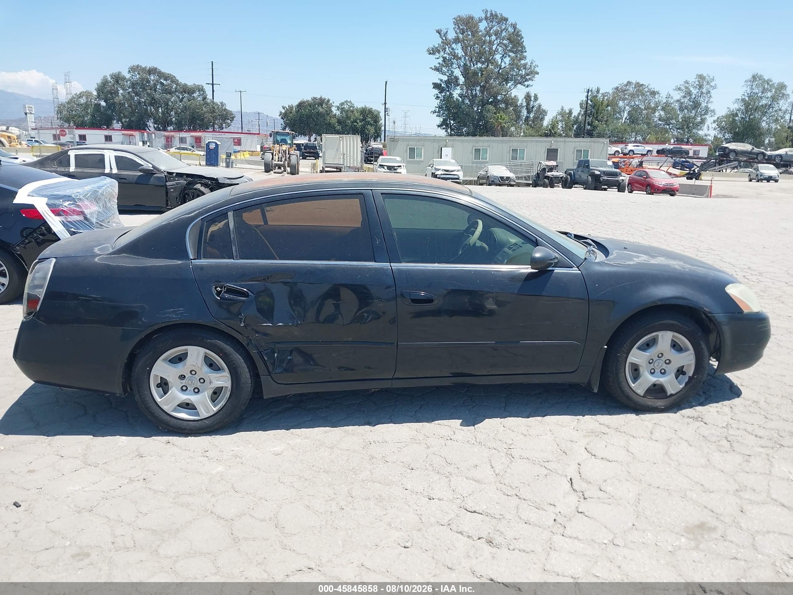 2003 Nissan Altima 2.5 S Black vin: 1N4AL11D13C303753