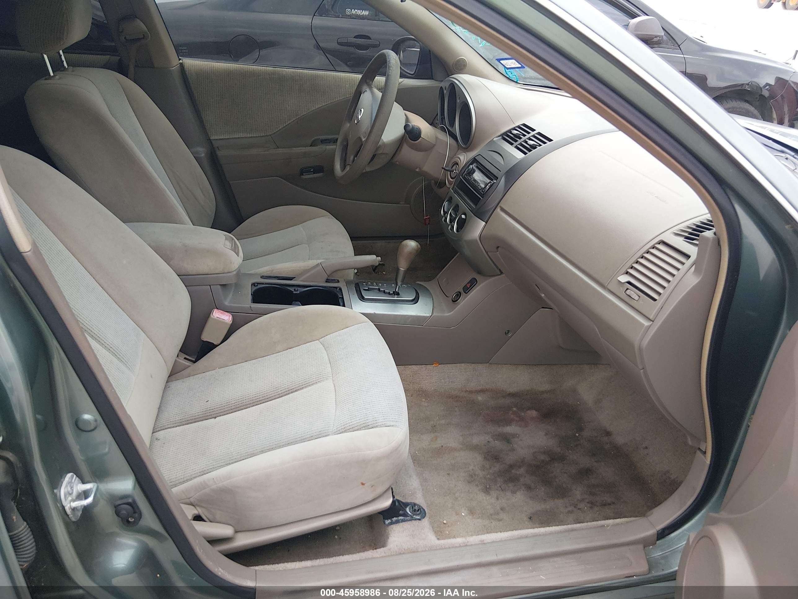 2004 Nissan Altima 2.5 S Зеленый vin: 1N4AL11D14C125358