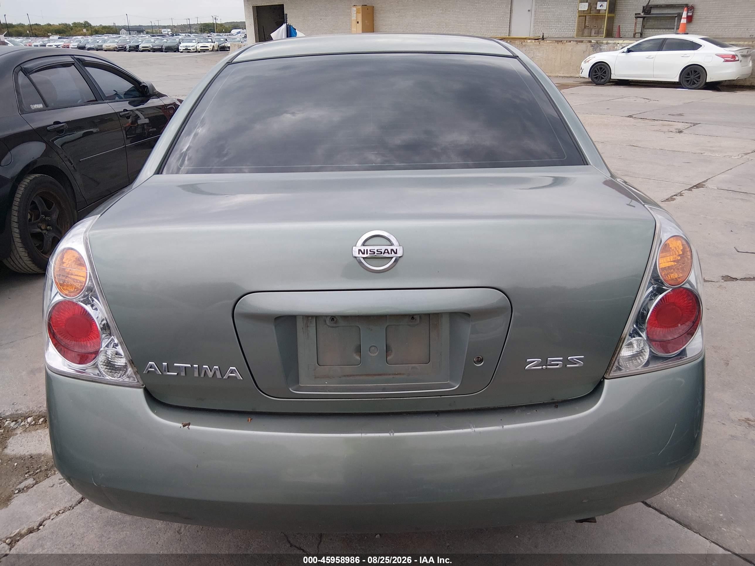 2004 Nissan Altima 2.5 S Зеленый vin: 1N4AL11D14C125358