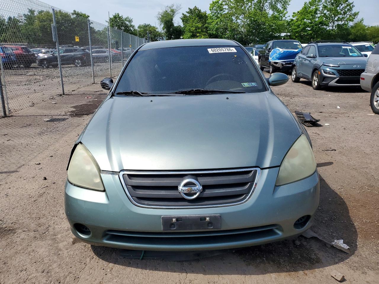 2004 Nissan Altima 2.5 Green vin: 1N4AL11D14C147666
