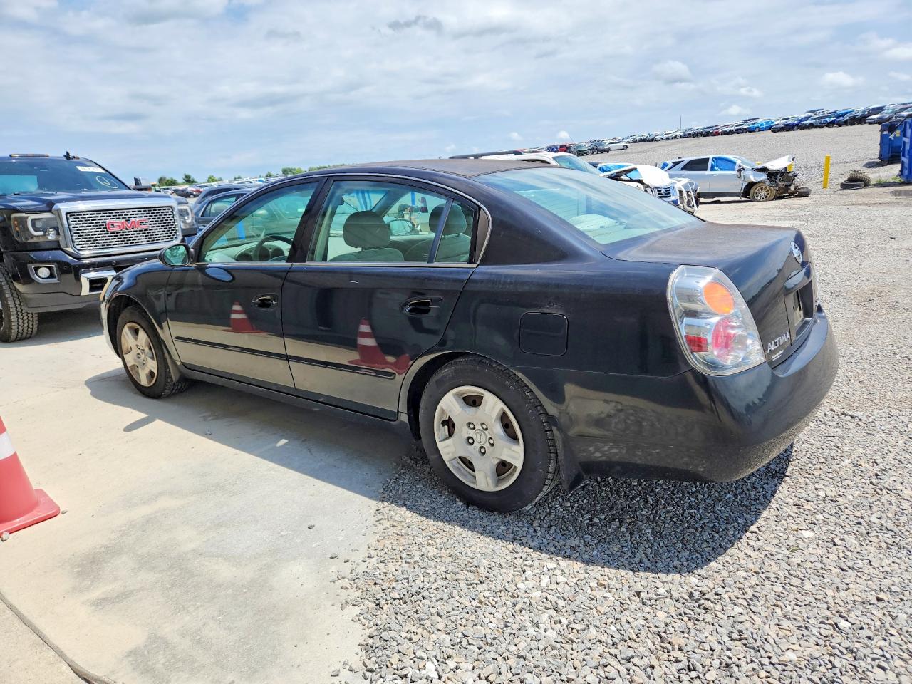 2004 Nissan Altima 2.5 Black vin: 1N4AL11D14C199931