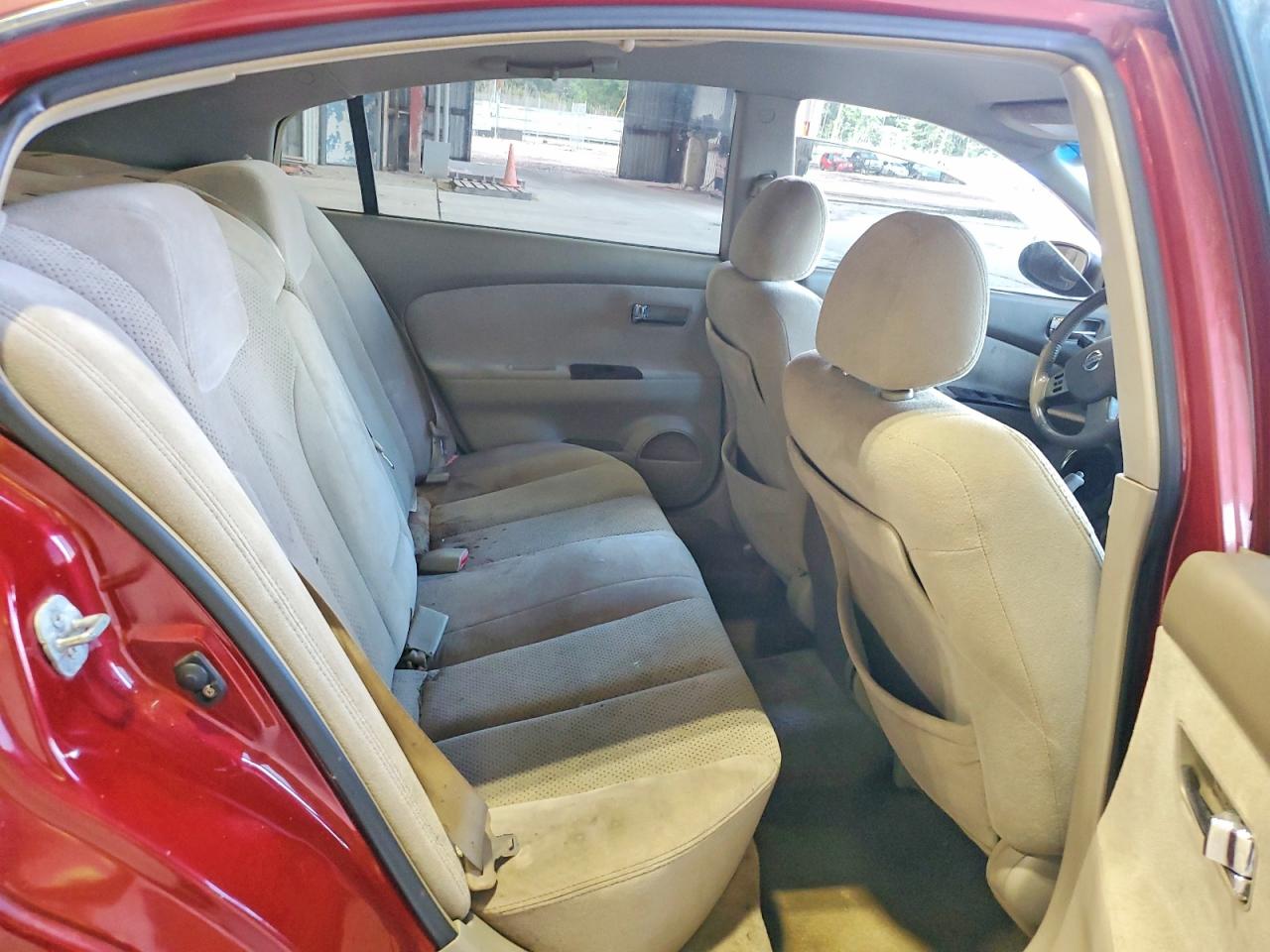 2005 Nissan Altima 2.5 Burgundy vin: 1N4AL11D15C143280