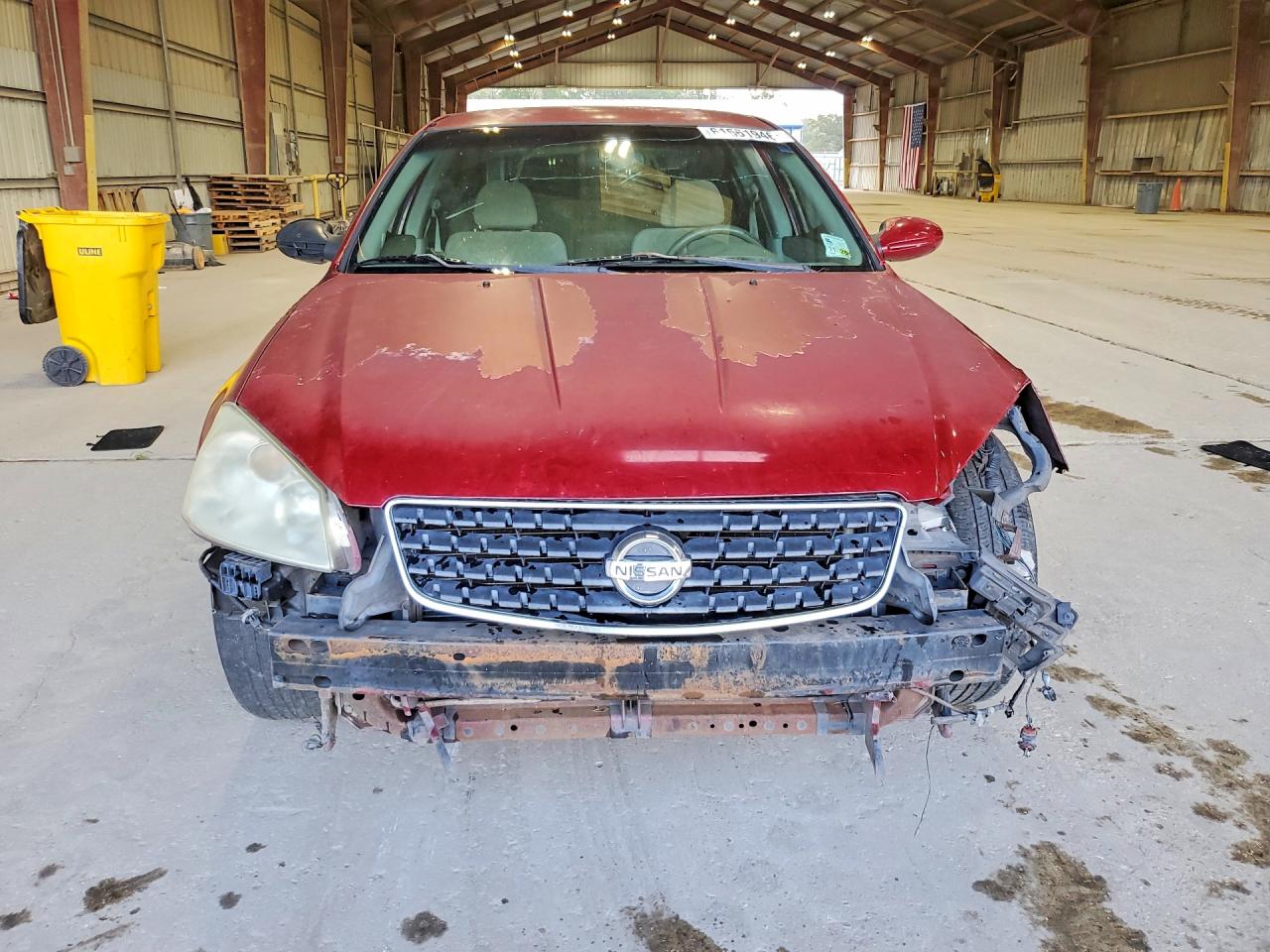 2005 Nissan Altima 2.5 Burgundy vin: 1N4AL11D15C143280