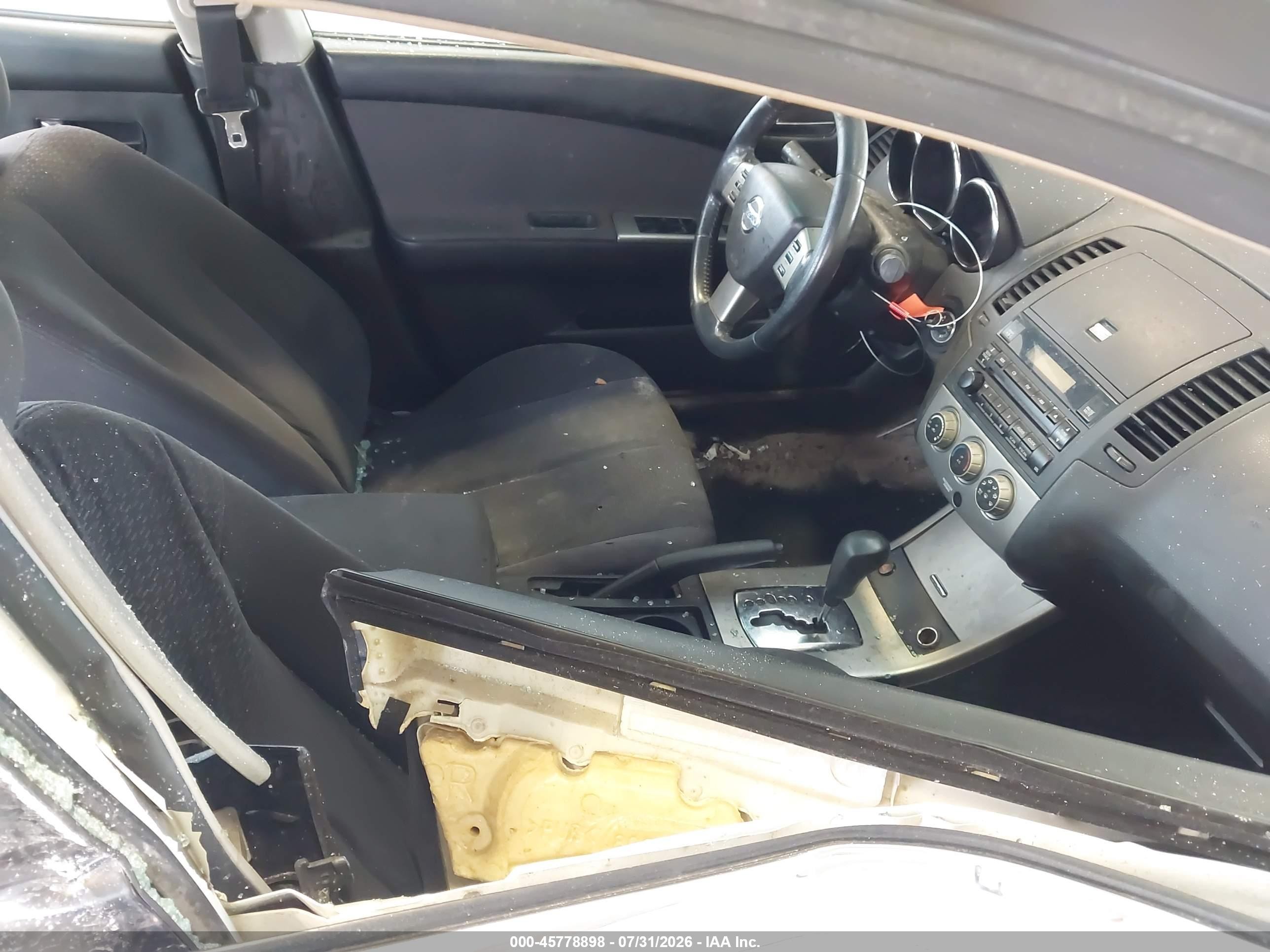2005 Nissan Altima 2.5 S White vin: 1N4AL11D15C258283