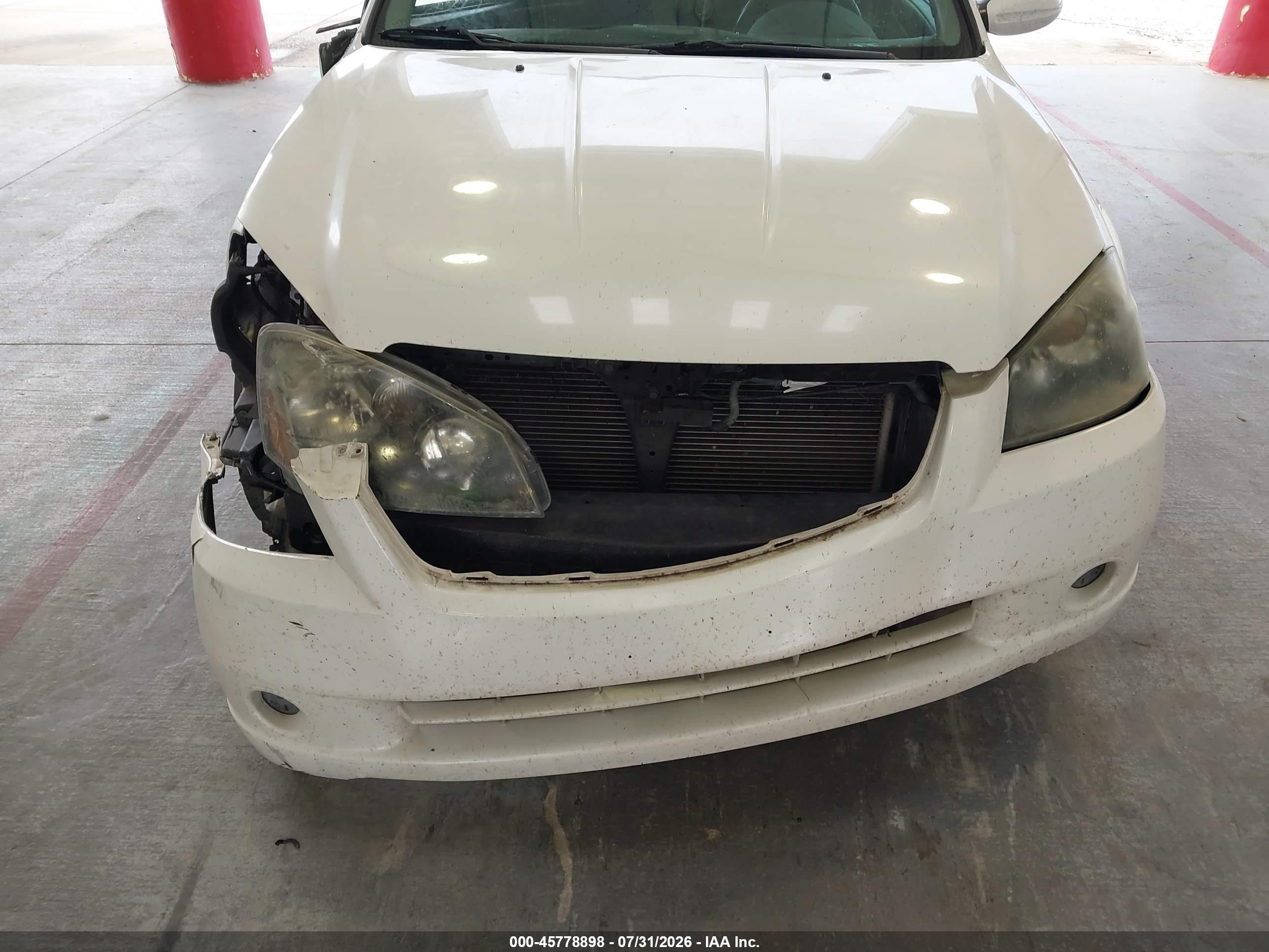 2005 Nissan Altima 2.5 S White vin: 1N4AL11D15C258283