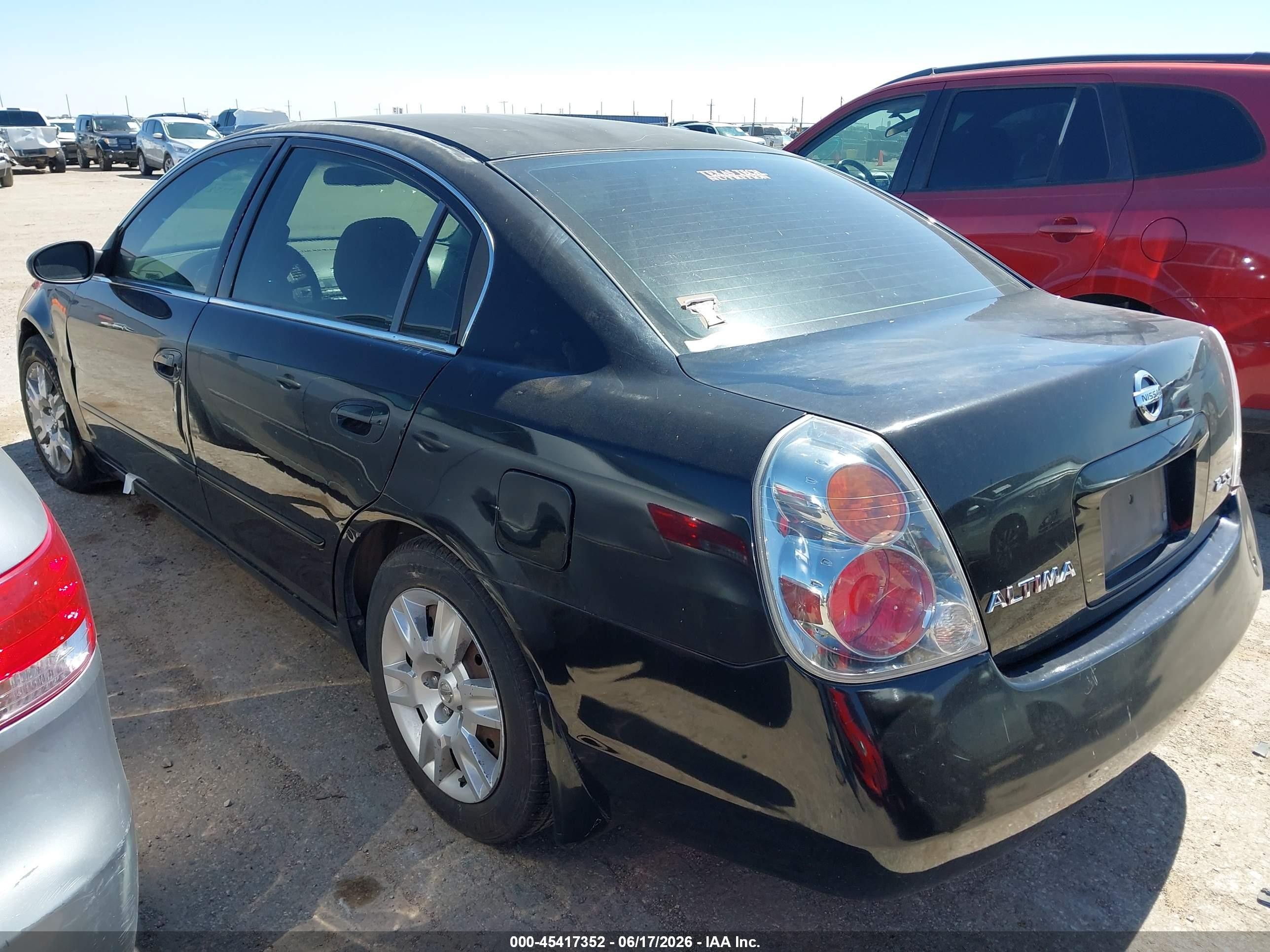 2005 Nissan Altima 2.5 S Black vin: 1N4AL11D15C950902