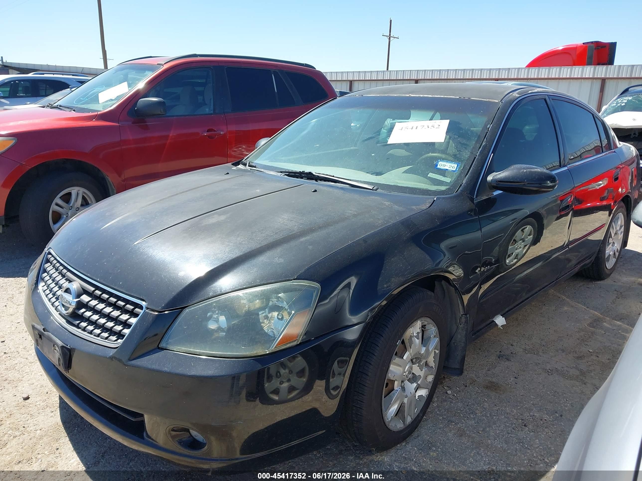 2005 Nissan Altima 2.5 S Black vin: 1N4AL11D15C950902