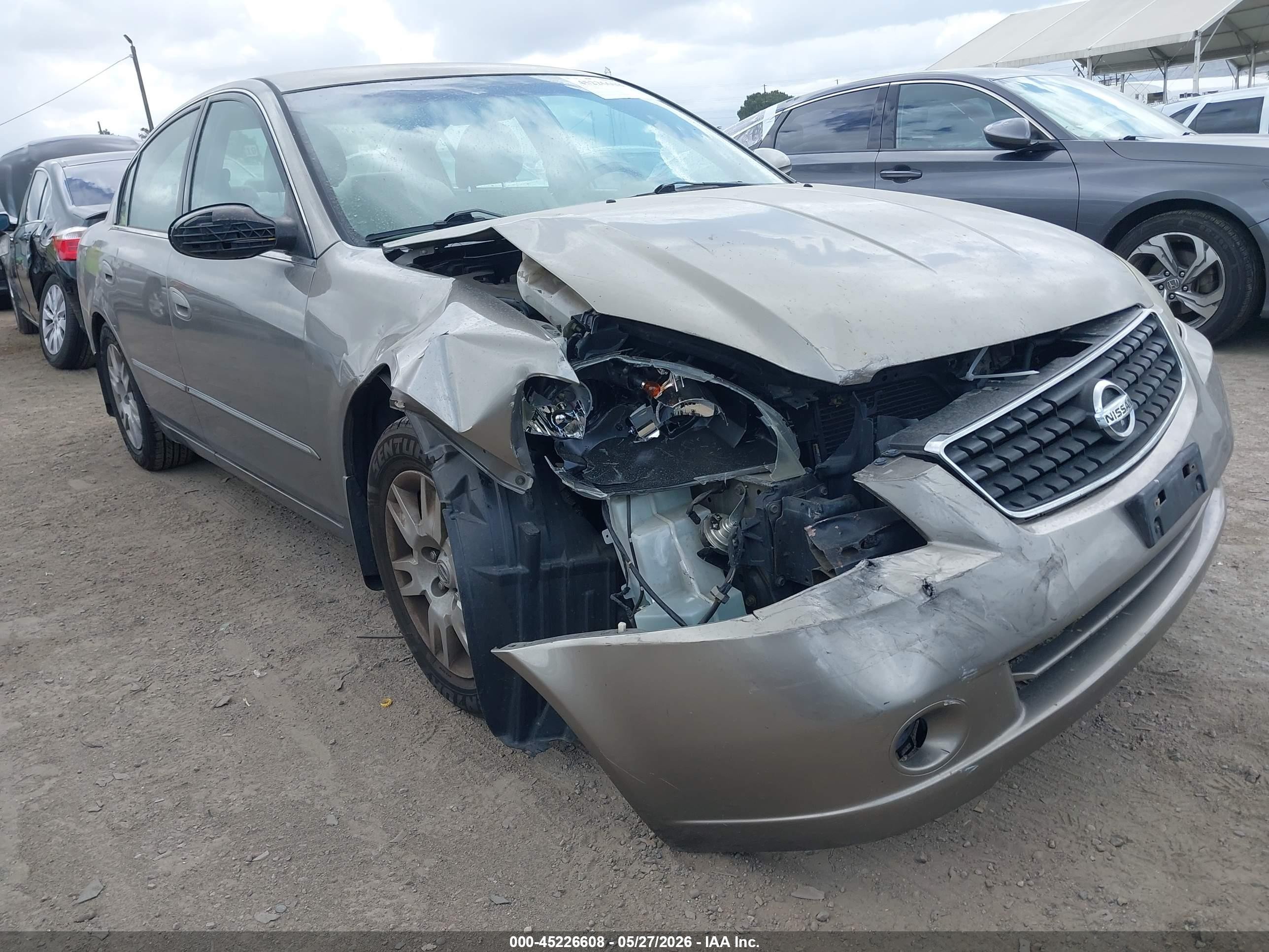 2006 Nissan Altima 2.5 S Beige vin: 1N4AL11D16N301221