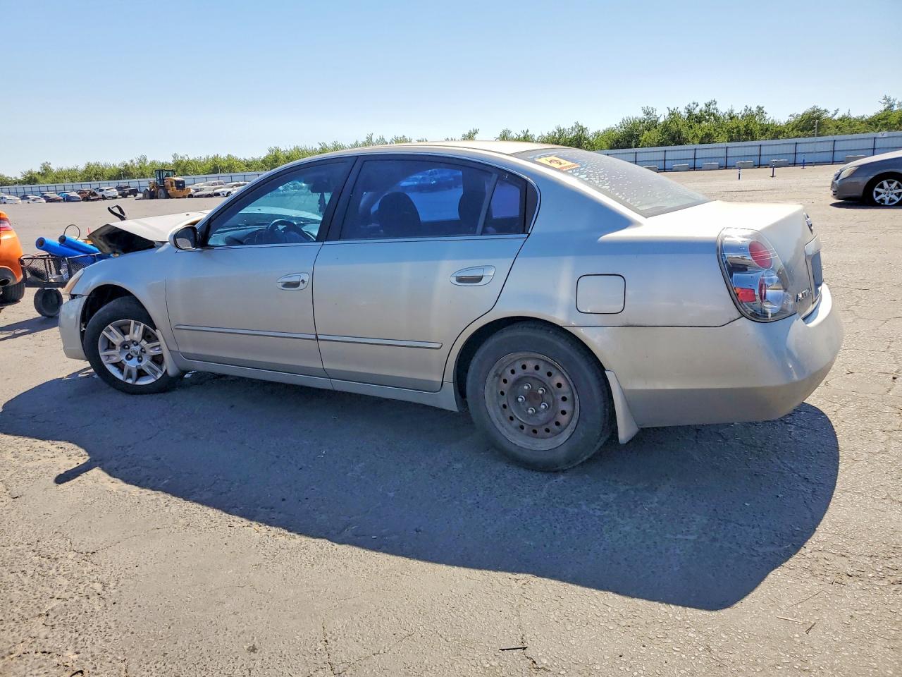 2006 Nissan Altima 2.5 Silver vin: 1N4AL11D16N302031